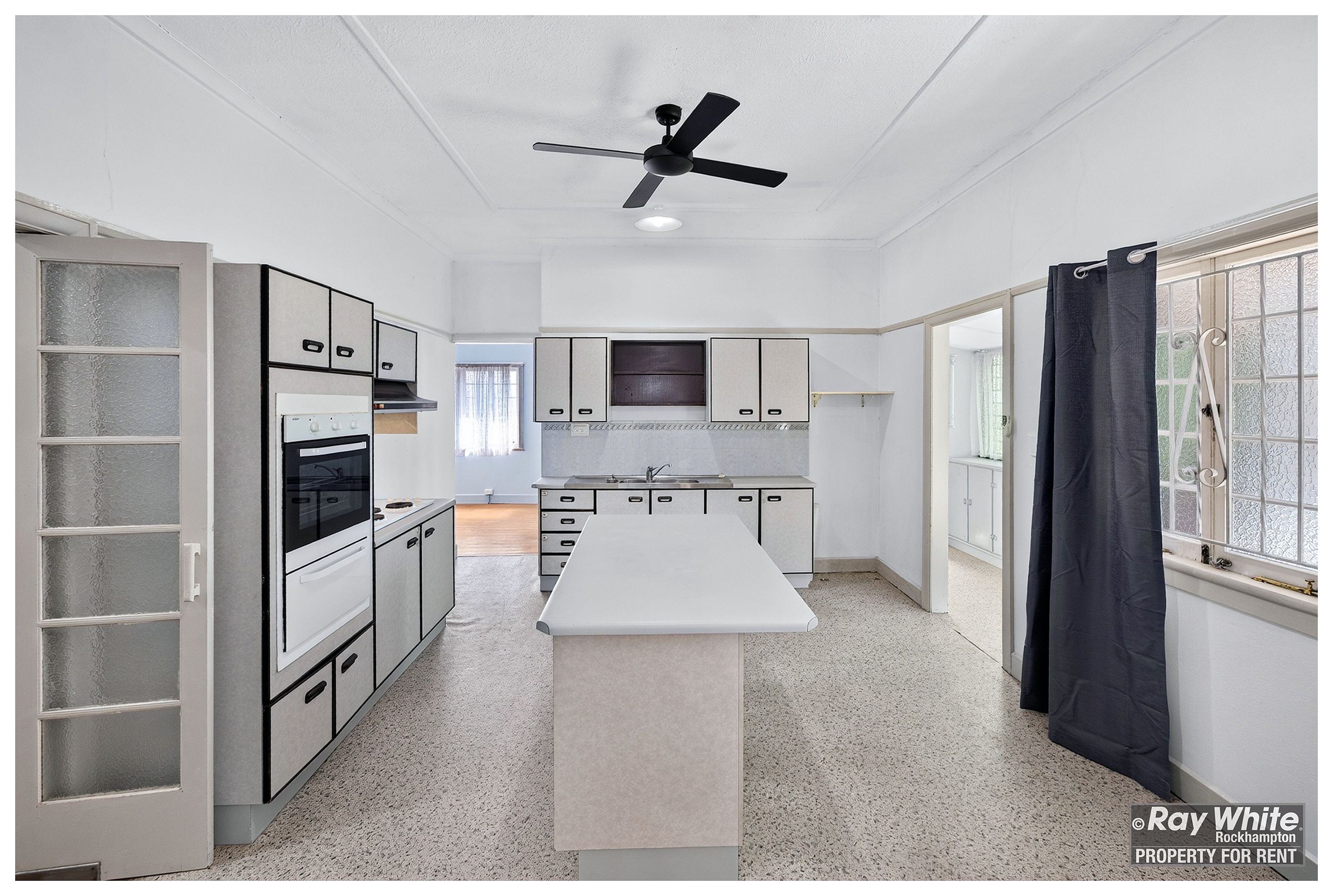 189 Kent Street — photo 12 of 24