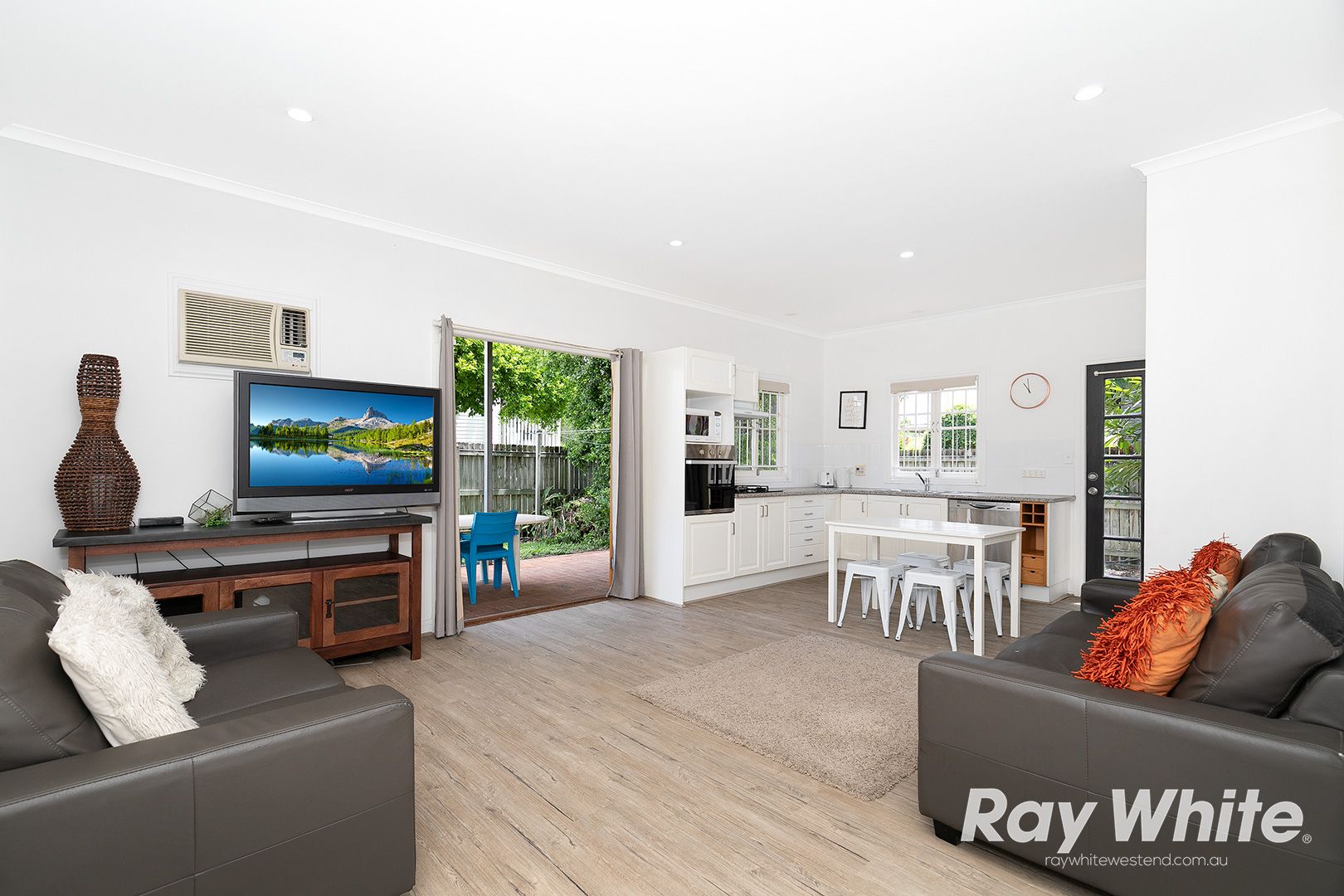 2/2 Bayliss Street, Toowong, QLD 4066