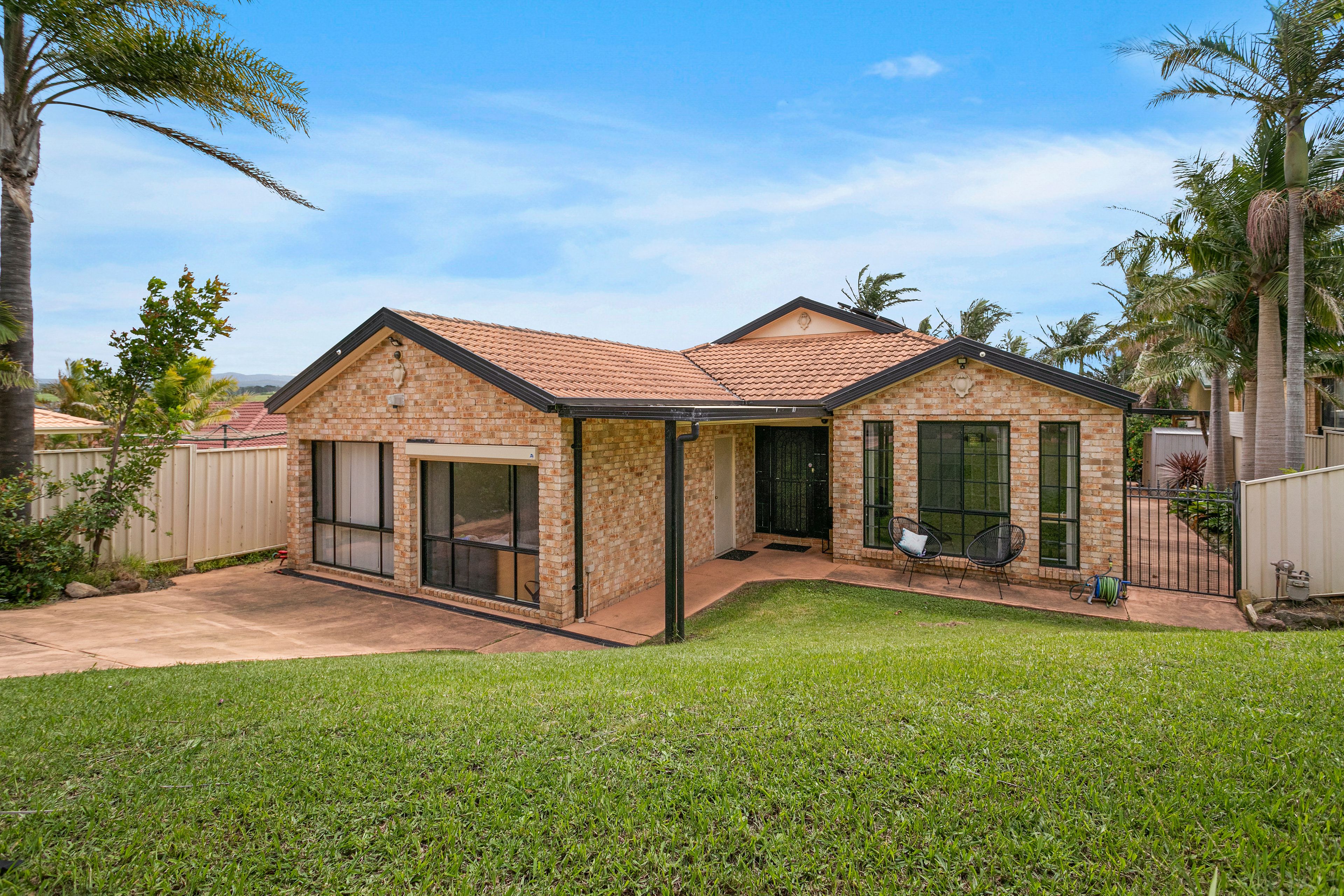 18 Wallis Close, Flinders NSW 2529