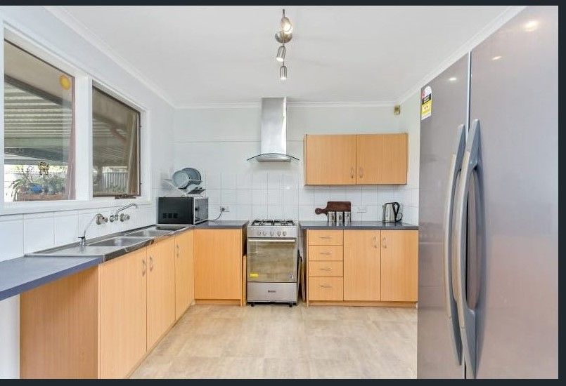 89 Amsterdam Crescent, Salisbury Downs, SA 5108