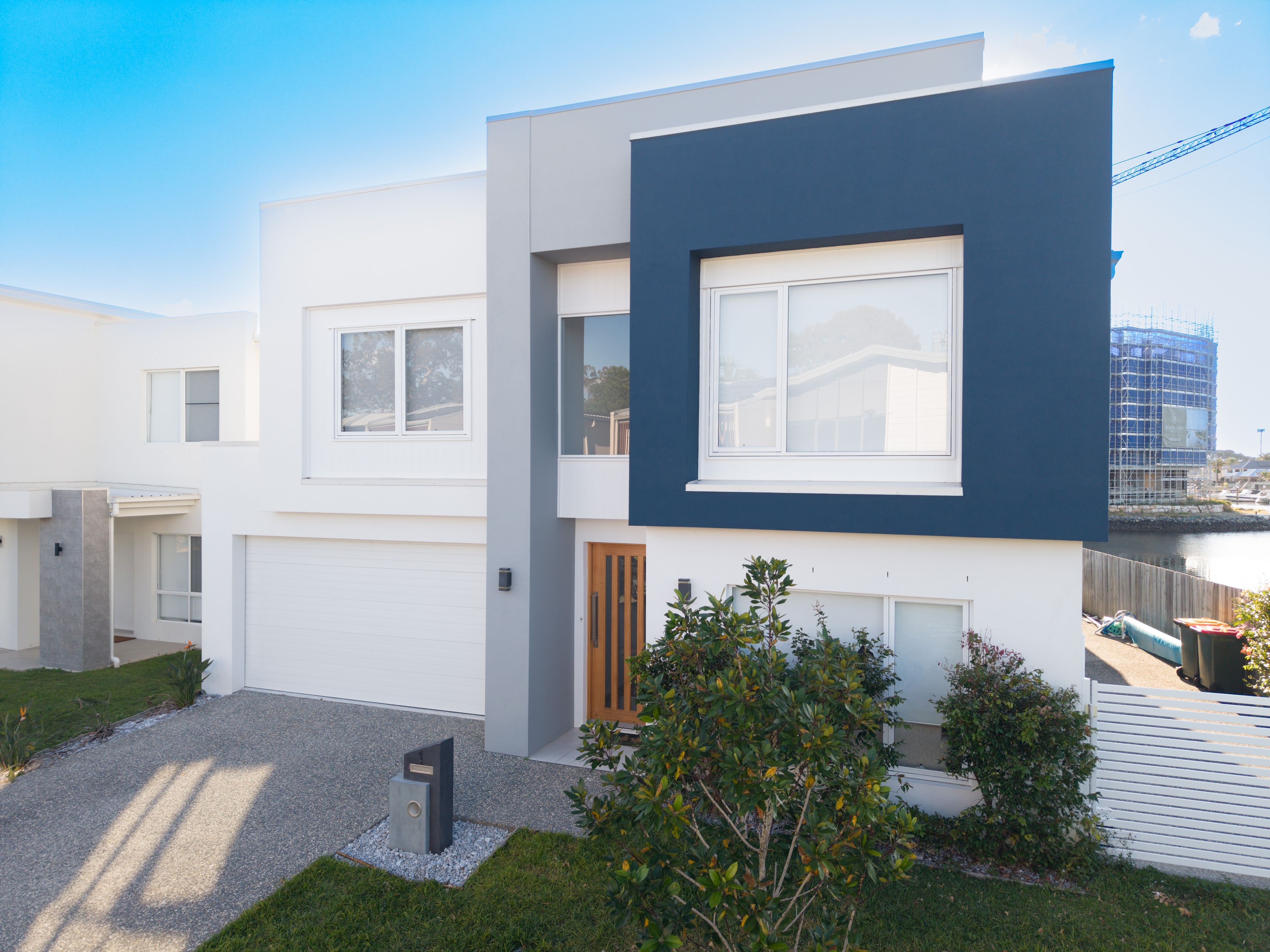 1/1 Lyra Avenue — photo from Ray White Robina