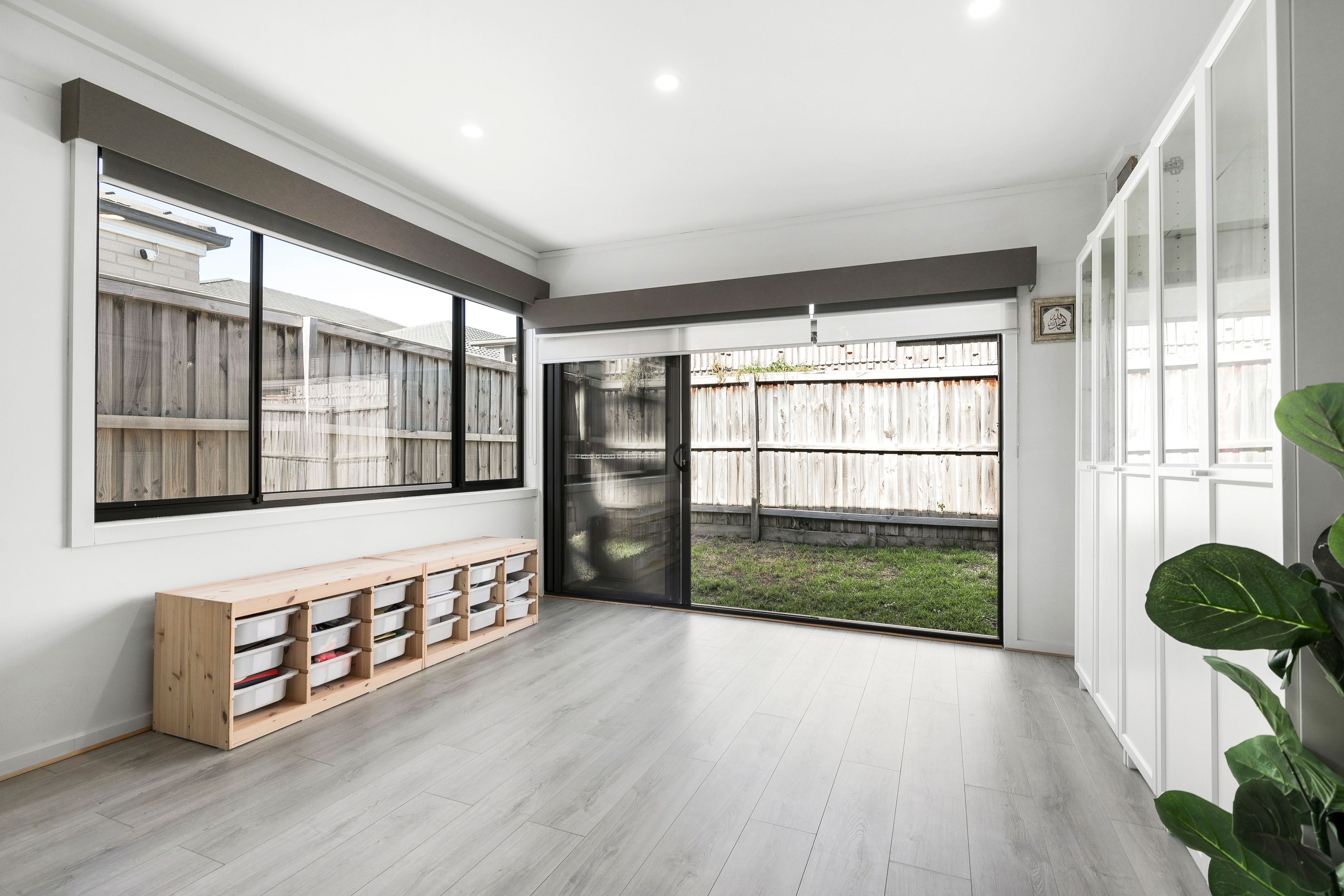 12 Lavinia Street — photo 12 of 14