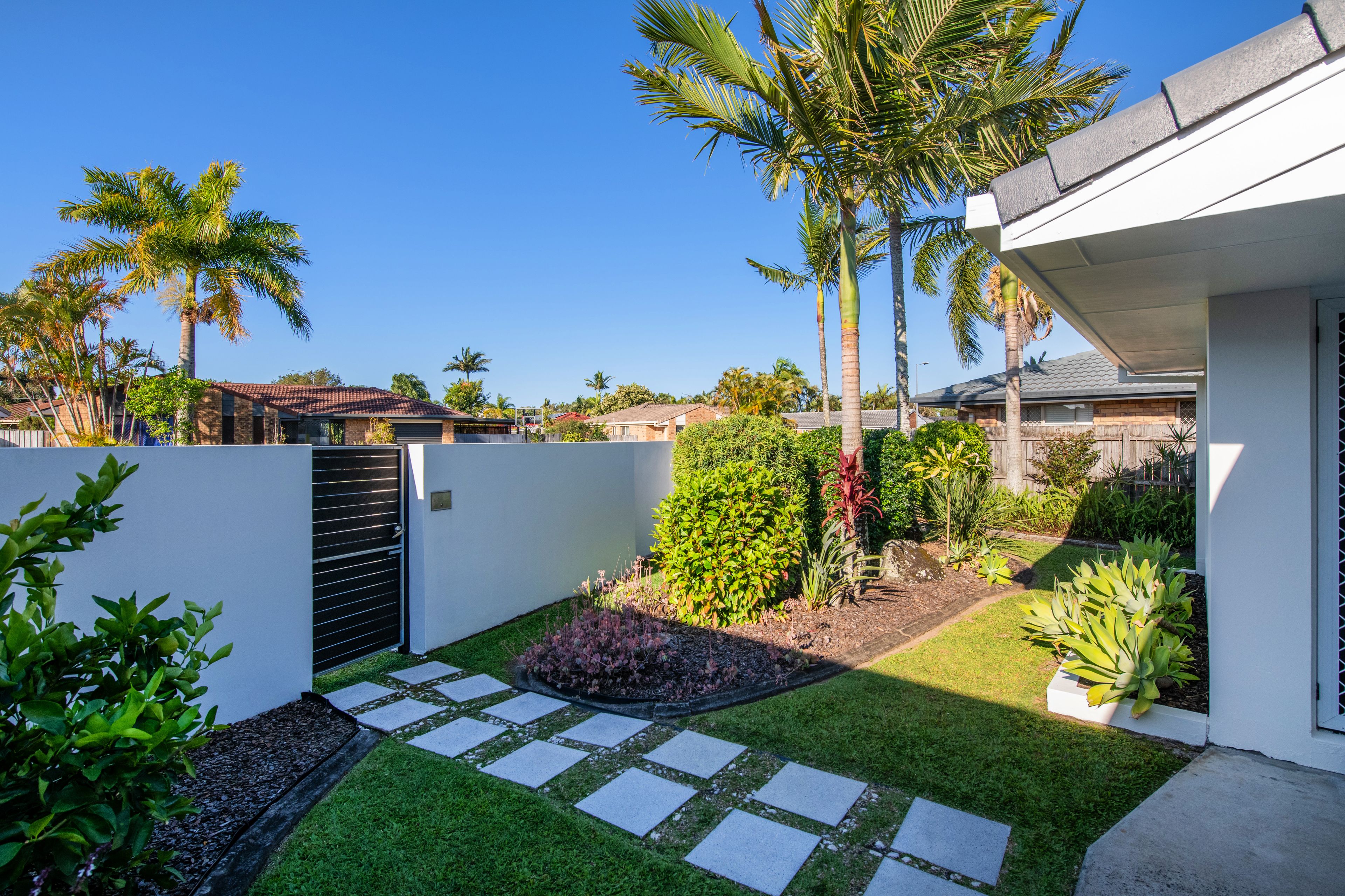 14 Marscay Avenue, Varsity Lakes, QLD 4227