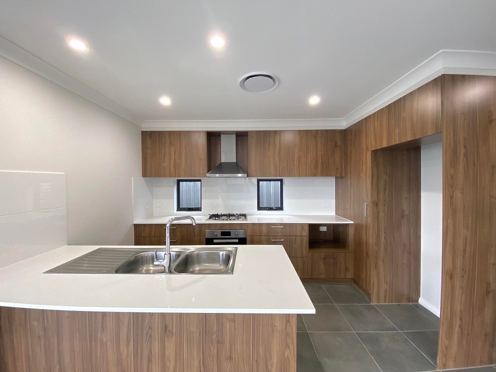 38 Mimosa Street, Gregory Hills, NSW 2557