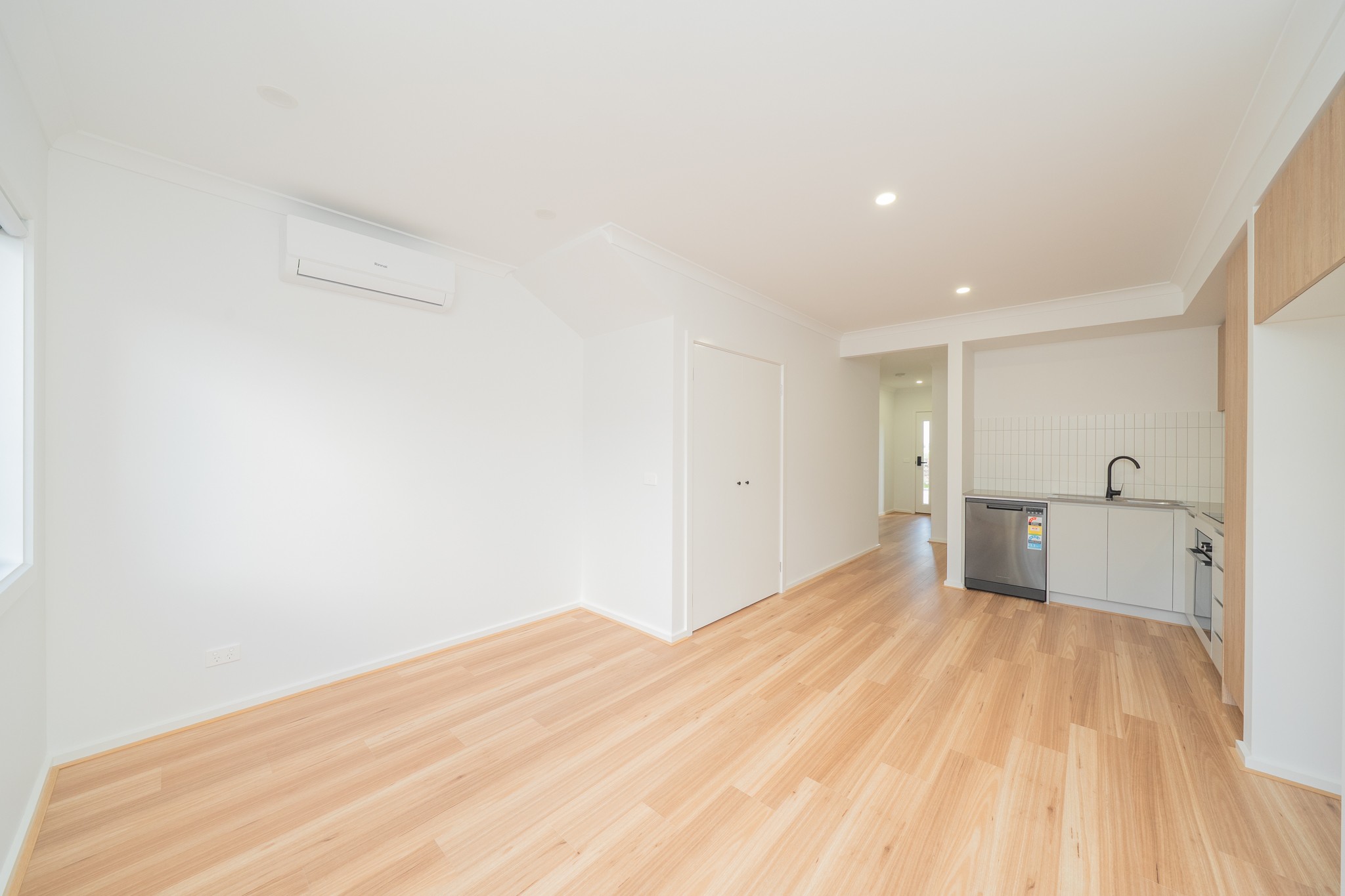 59 Lanark Street, Clyde North, VIC 3978