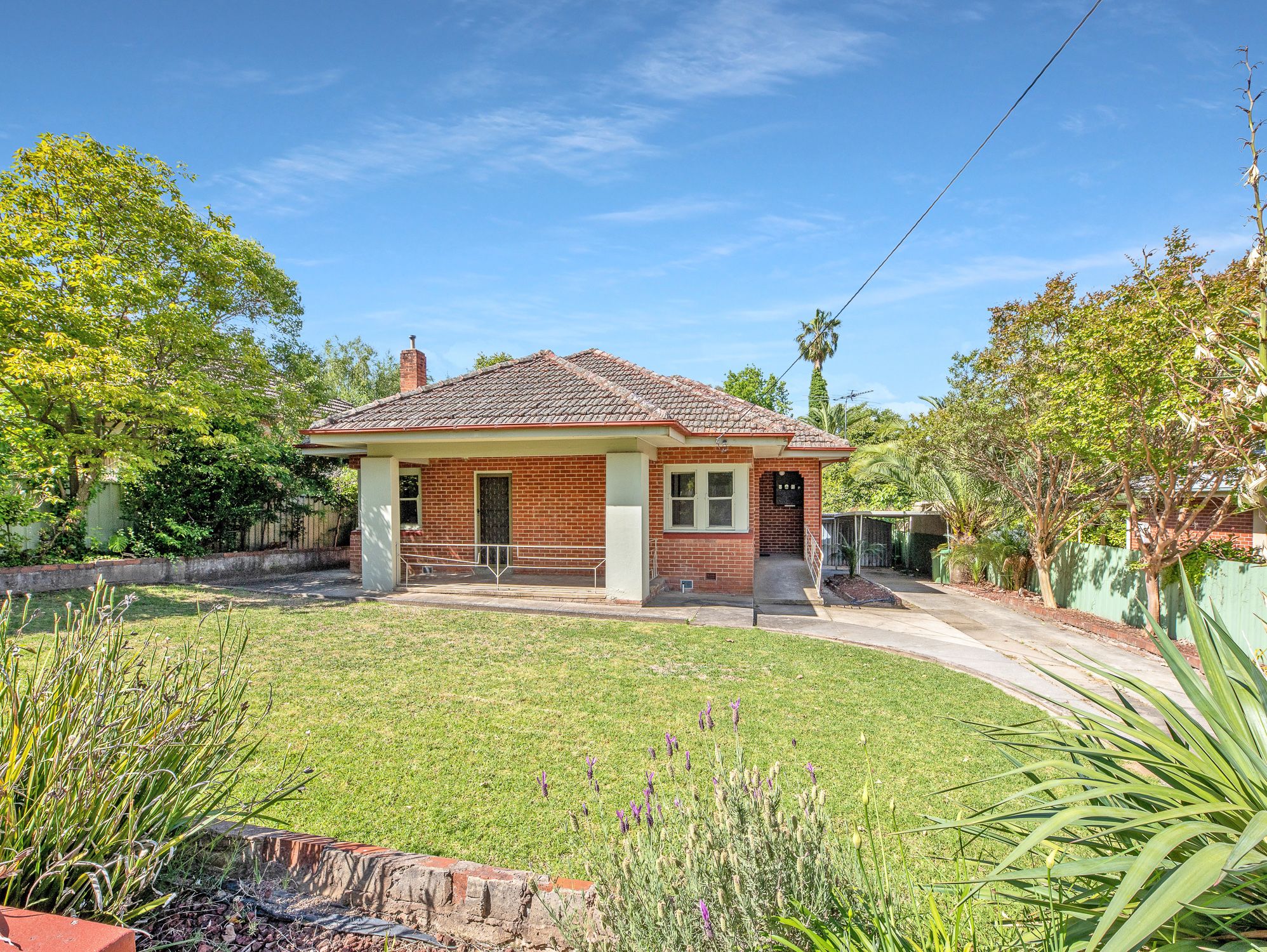 724 Pemberton Street, Albury, NSW 2640 Leased House Ray White