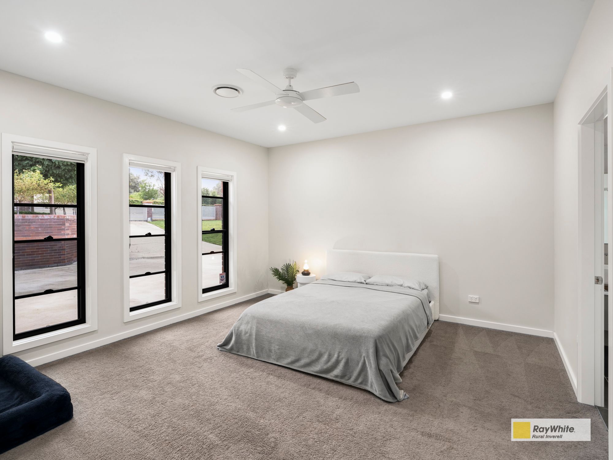 11 Wolbah Close — photo 9 of 30