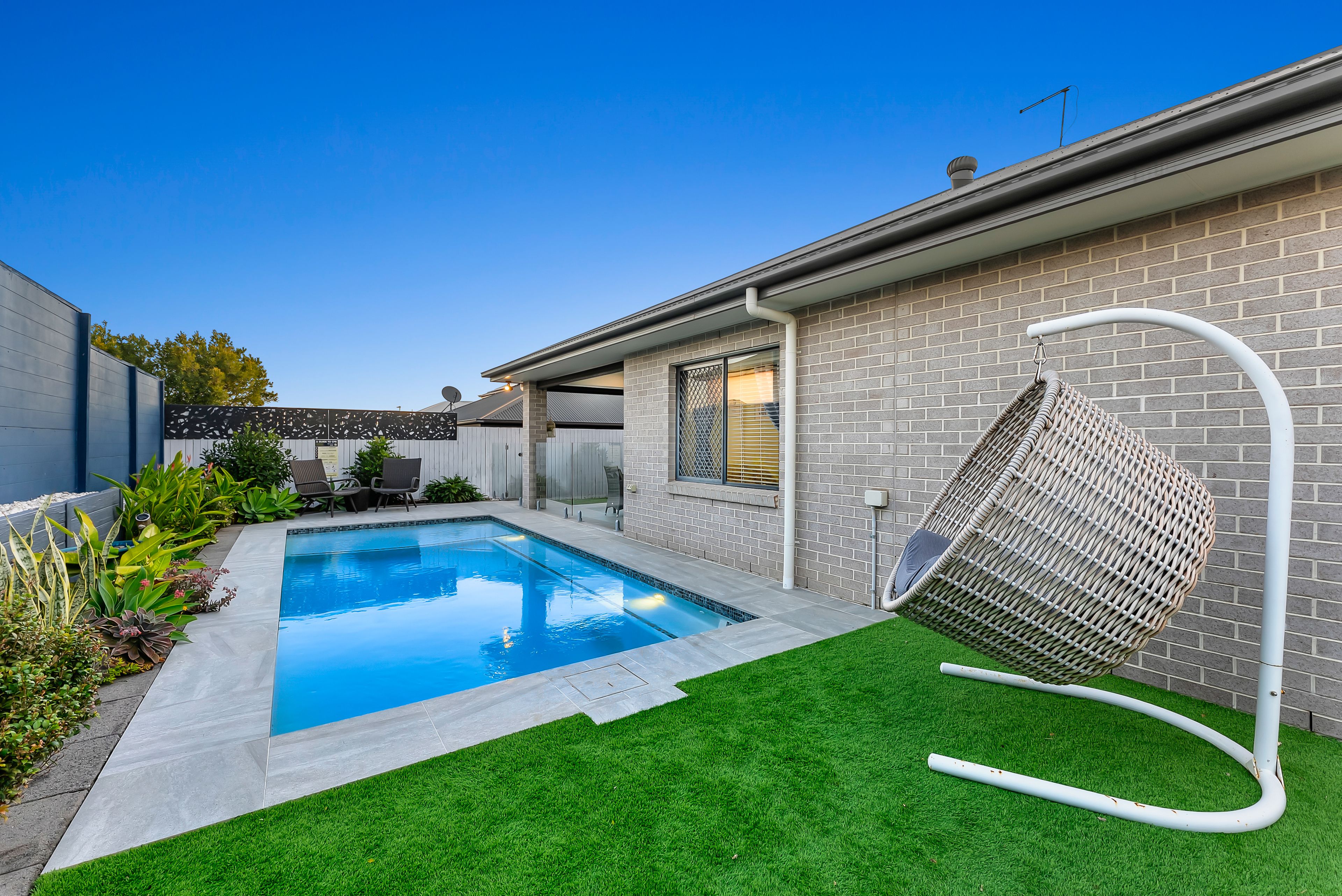 28 Cusack Street — photo 12 of 22