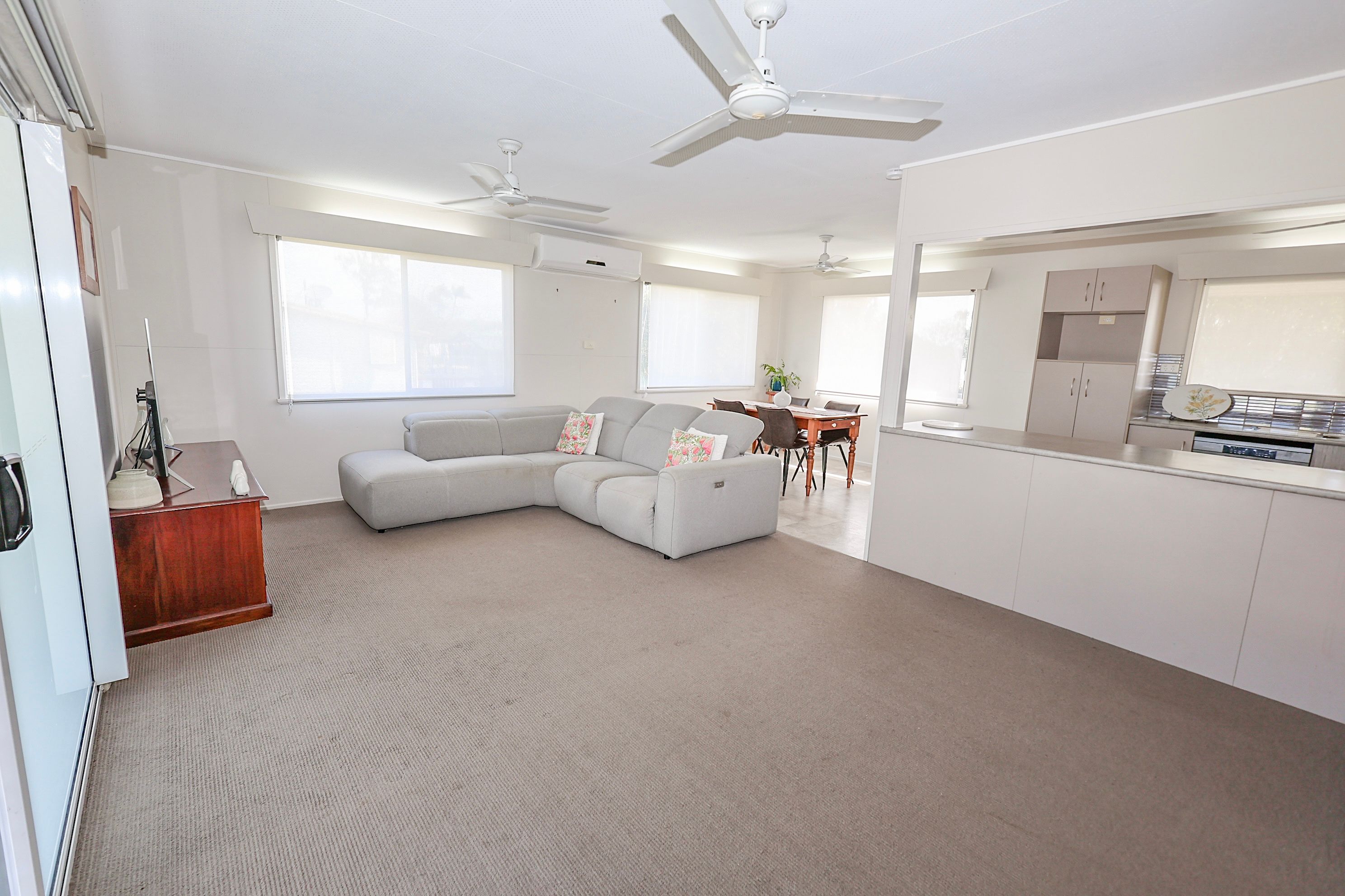 29 Dickson Street — photo 3 of 26