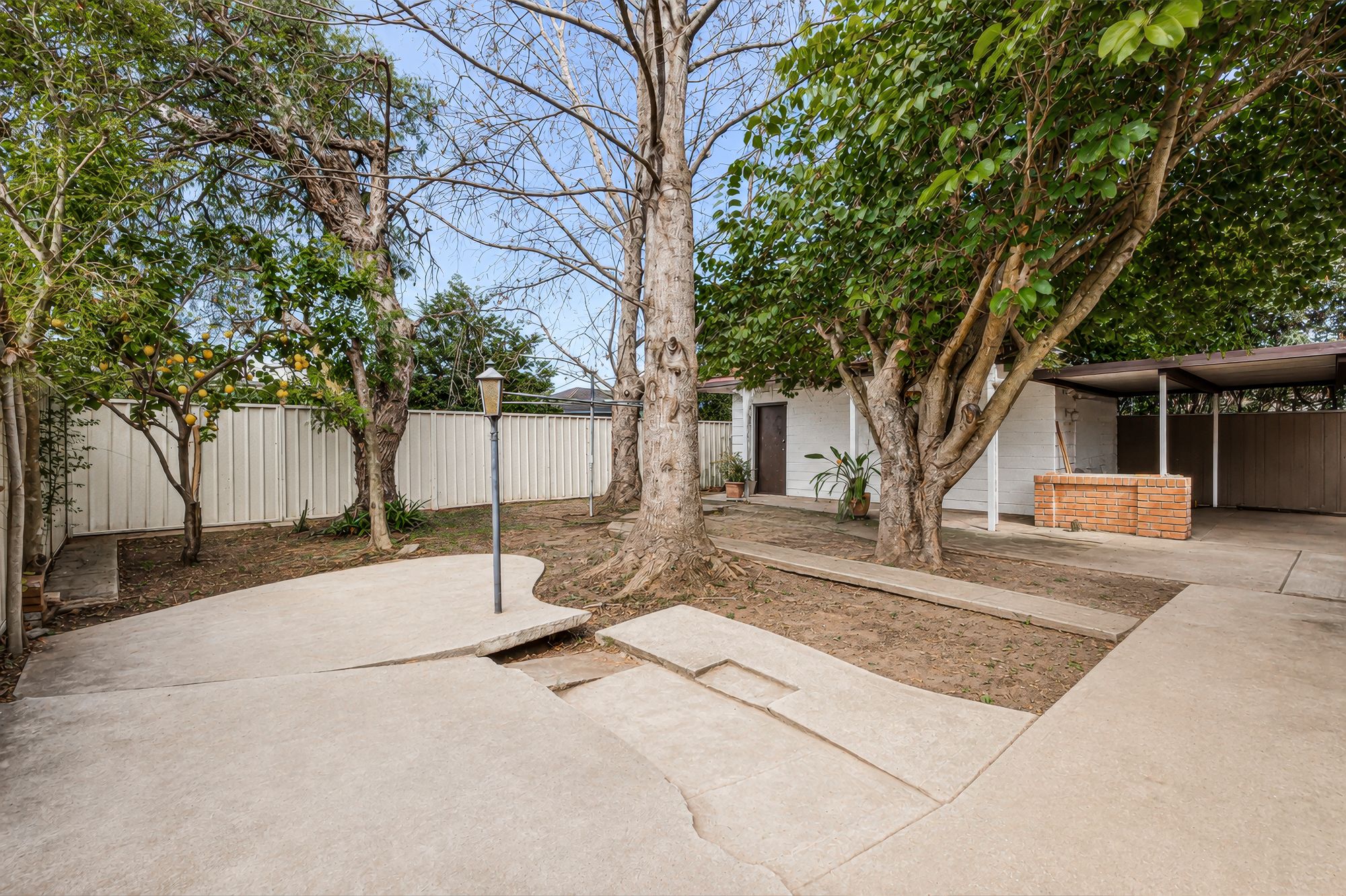 44 Gardenia Avenue — photo 10 of 12