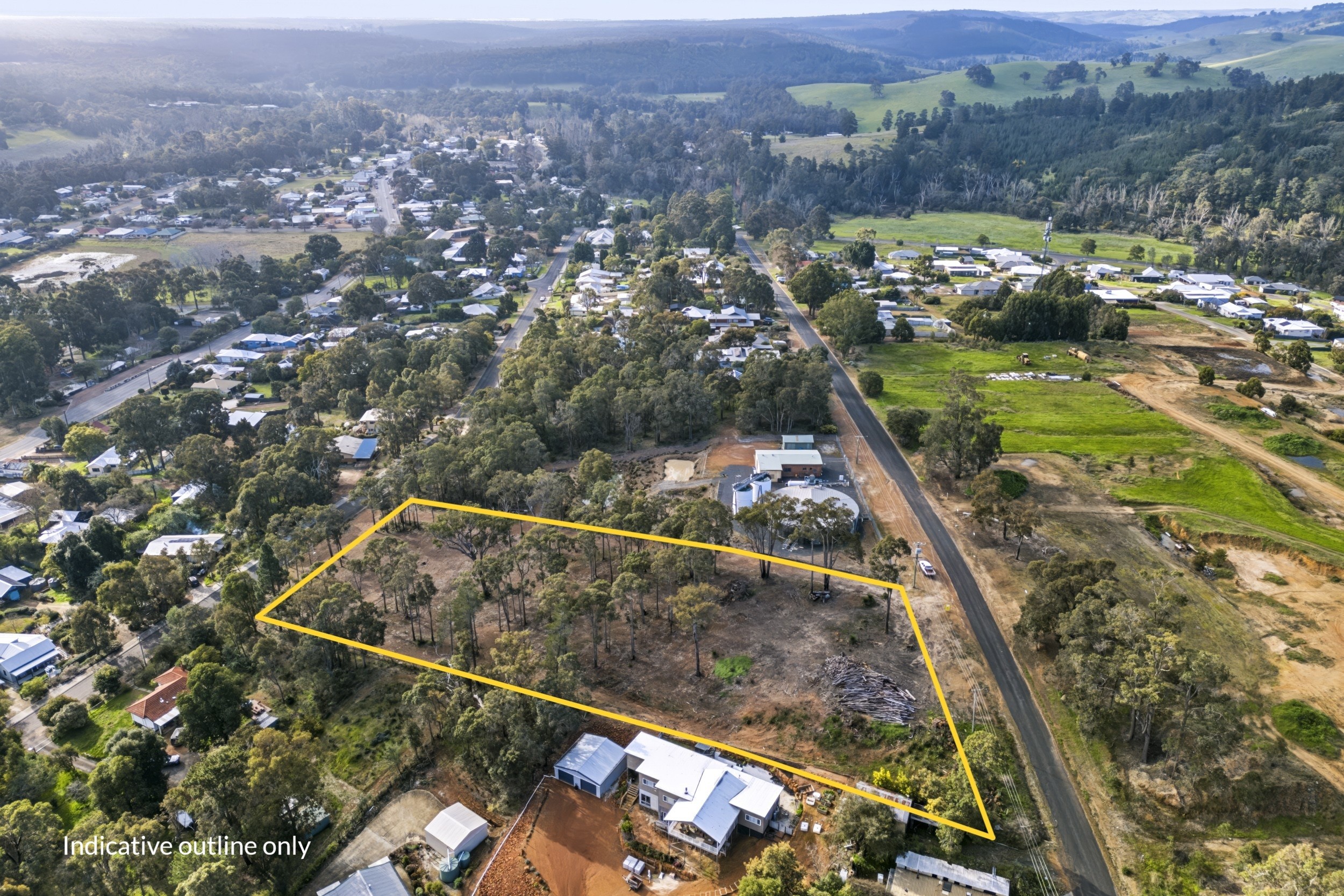51 Carey Street, Nannup, WA 6275