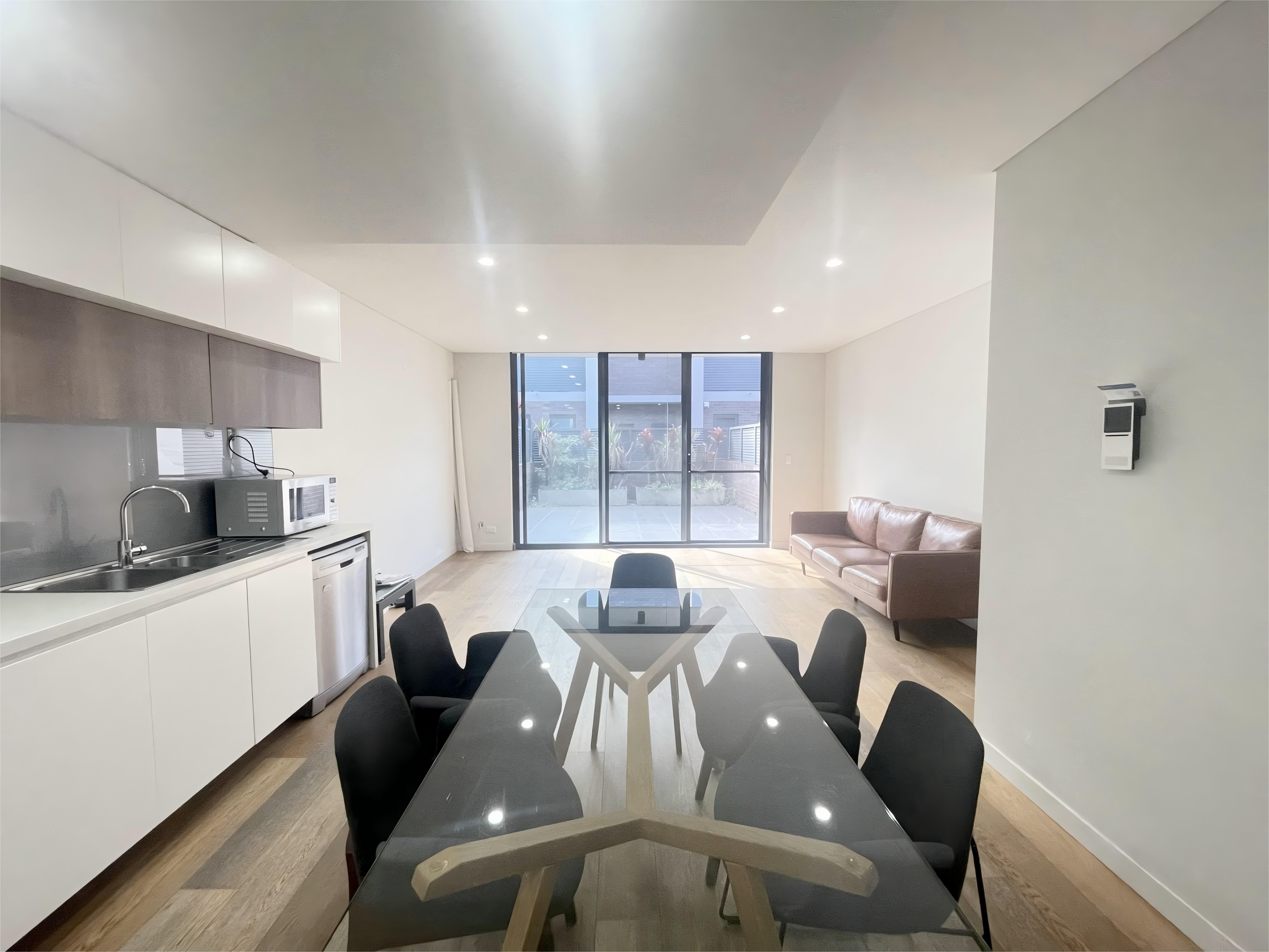 12/15-25 Edgar Street — photo from Ray White The Horizon Group - South