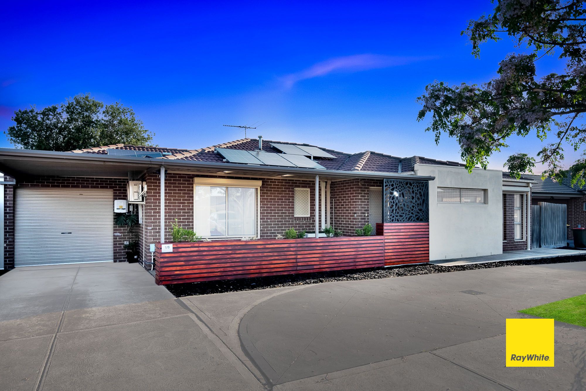 8 Gallop Court, Truganina VIC 3029