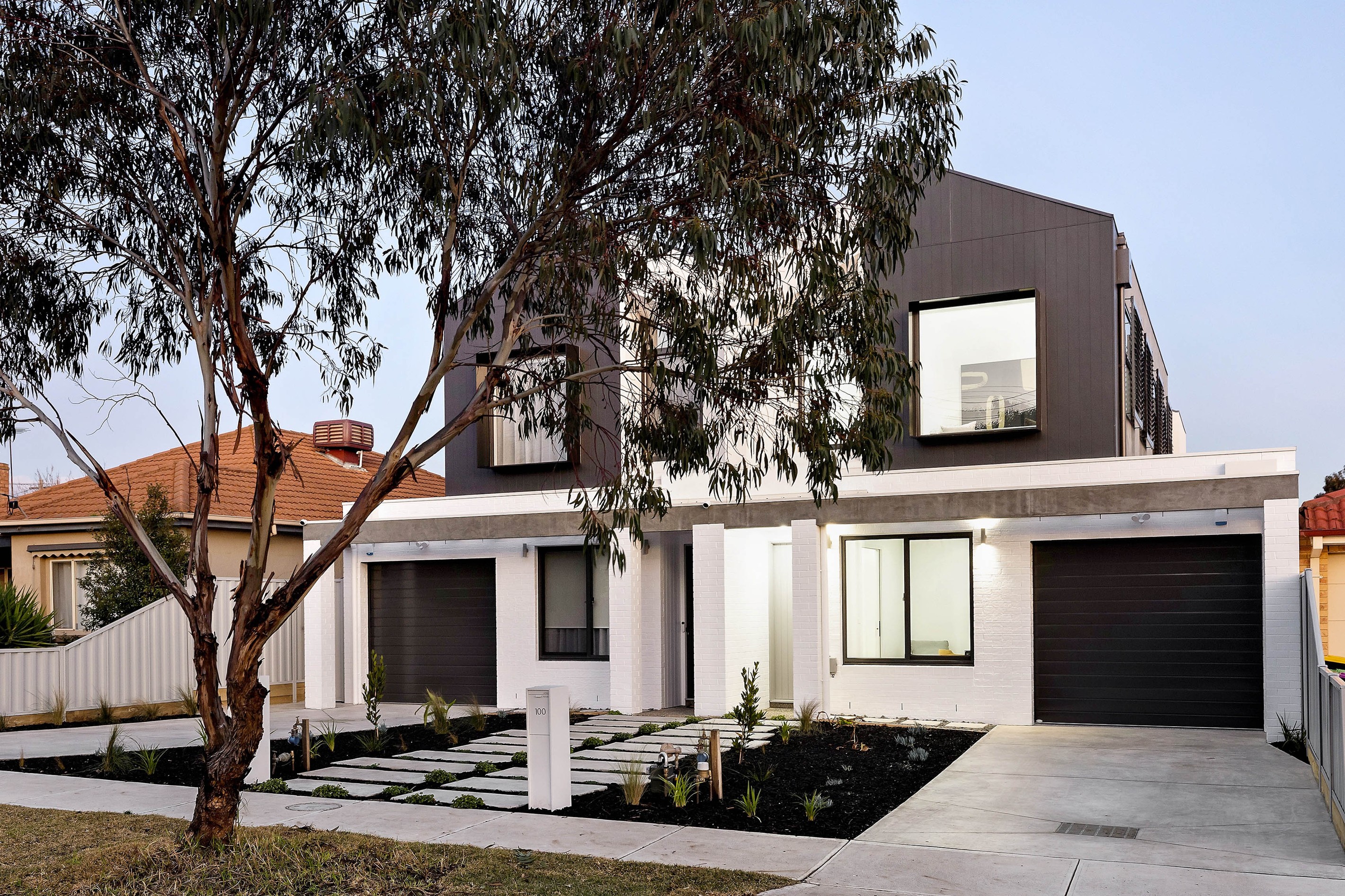 100 Loongana Avenue, Glenroy, VIC 3046