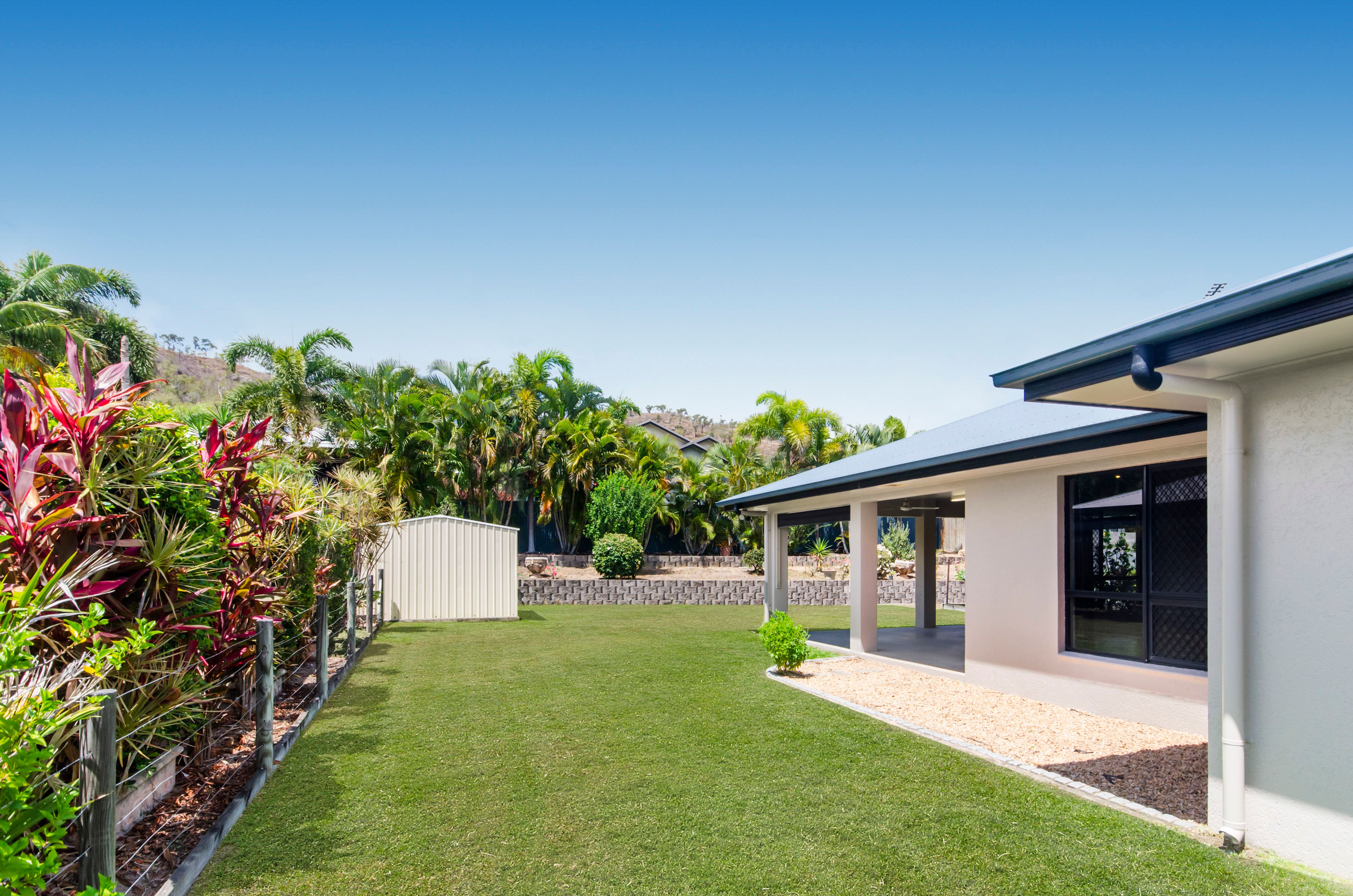 27 Timbury Way, Mount Louisa, QLD 4814