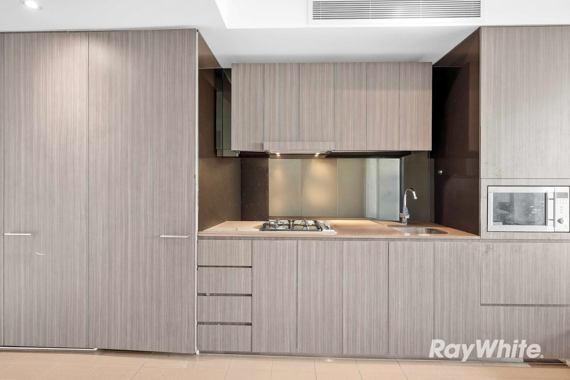 2601/45 Macquarie Street — photo 8 of 24