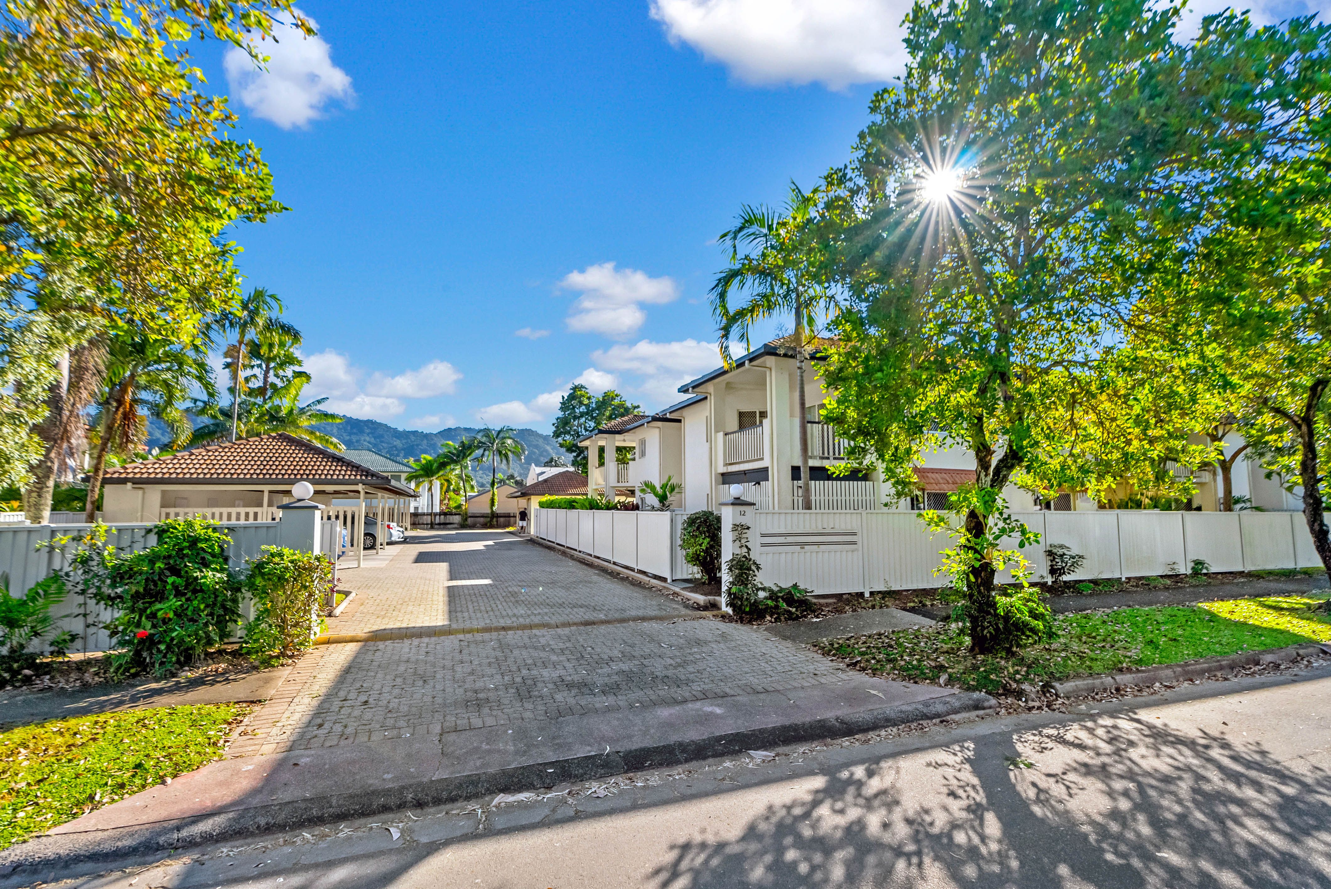 4/12 Grantala Street — photo from Ray White Cairns