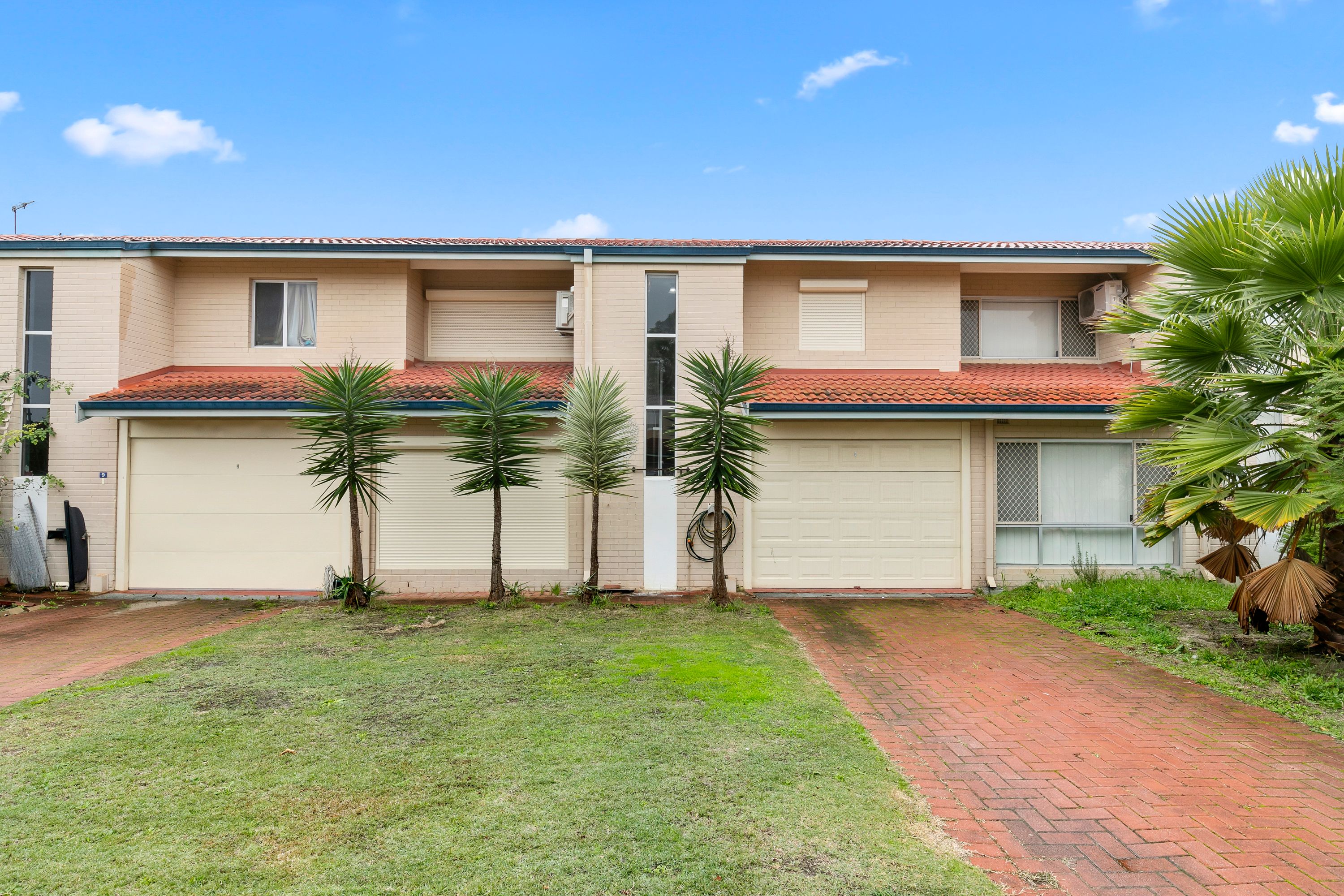 74 Amberton Avenue, Girrawheen WA 6064