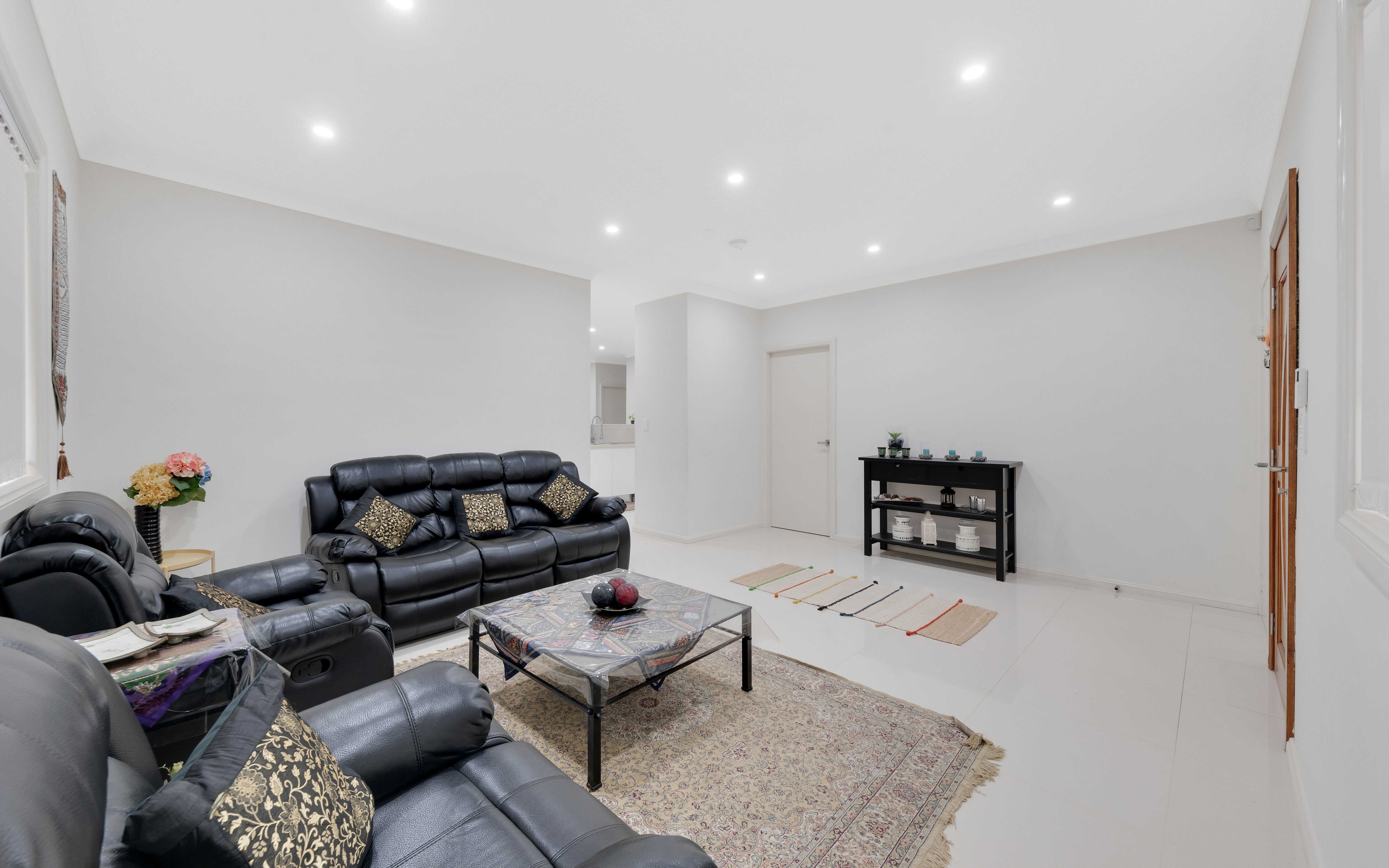 6/17 Guernsey Avenue, Minto, NSW 2566