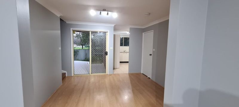 8/104-106 Metella Road — photo 6 of 10