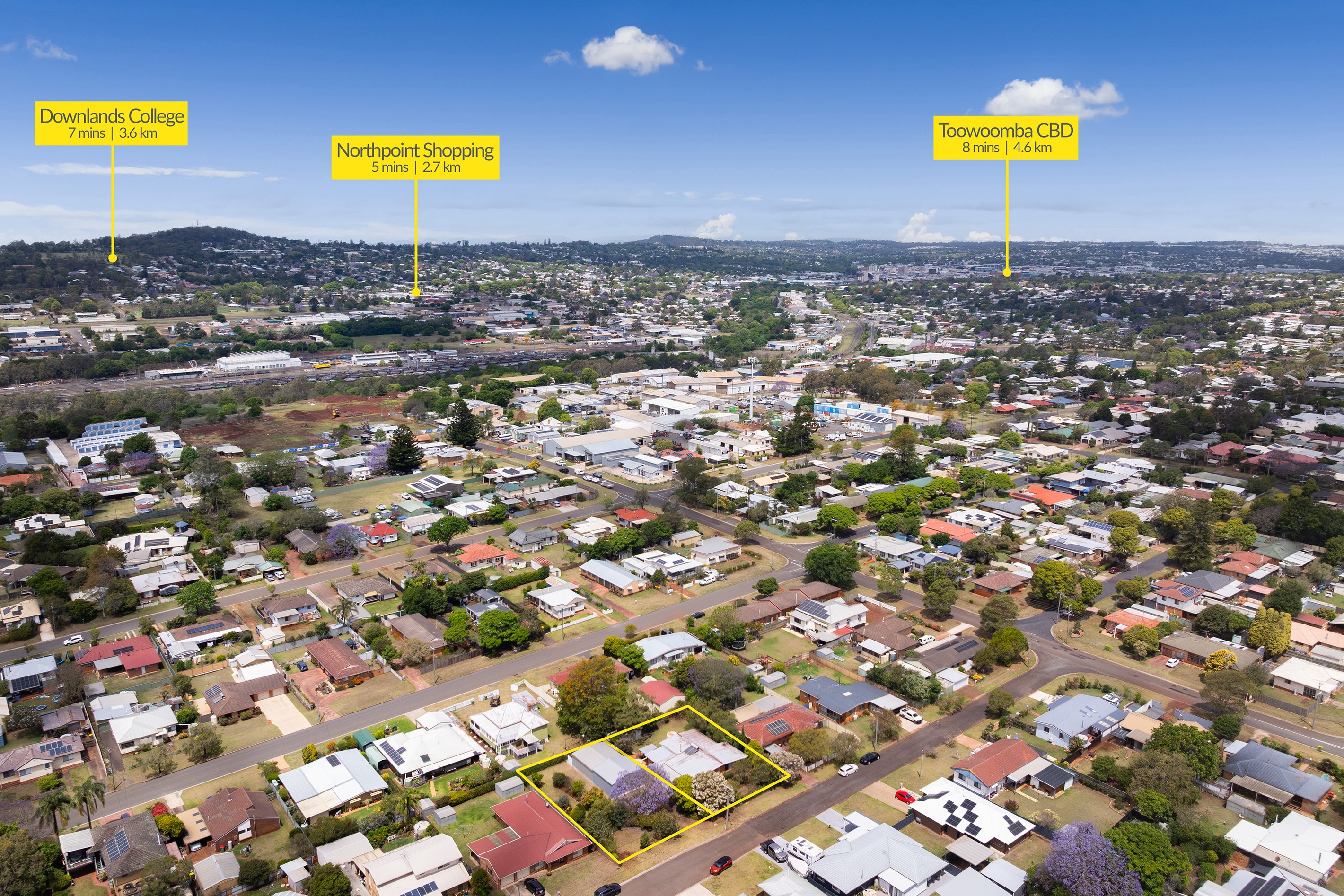 10 Leahy Street, Rockville, QLD 4350