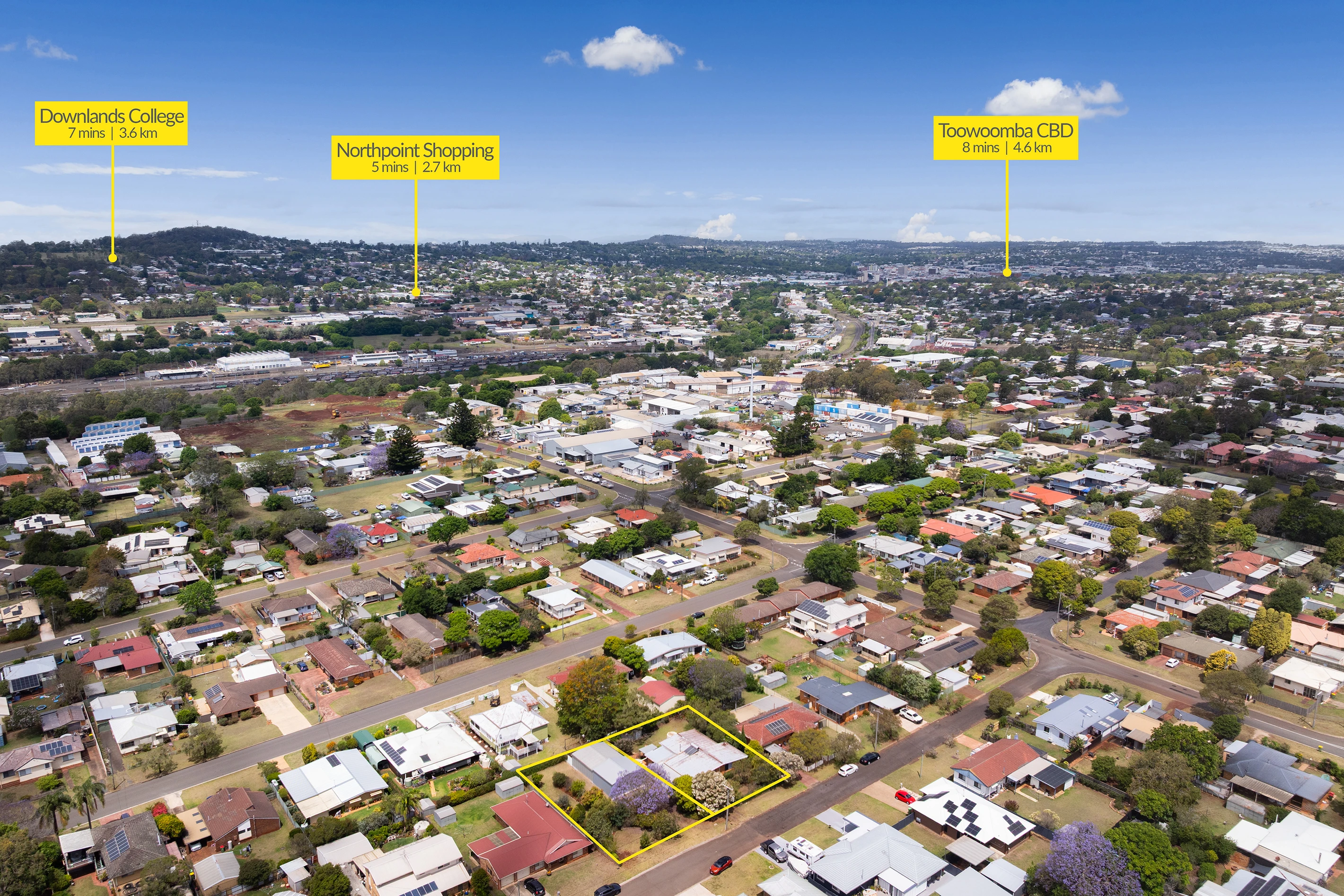 10 Leahy Street, Rockville, QLD 4350