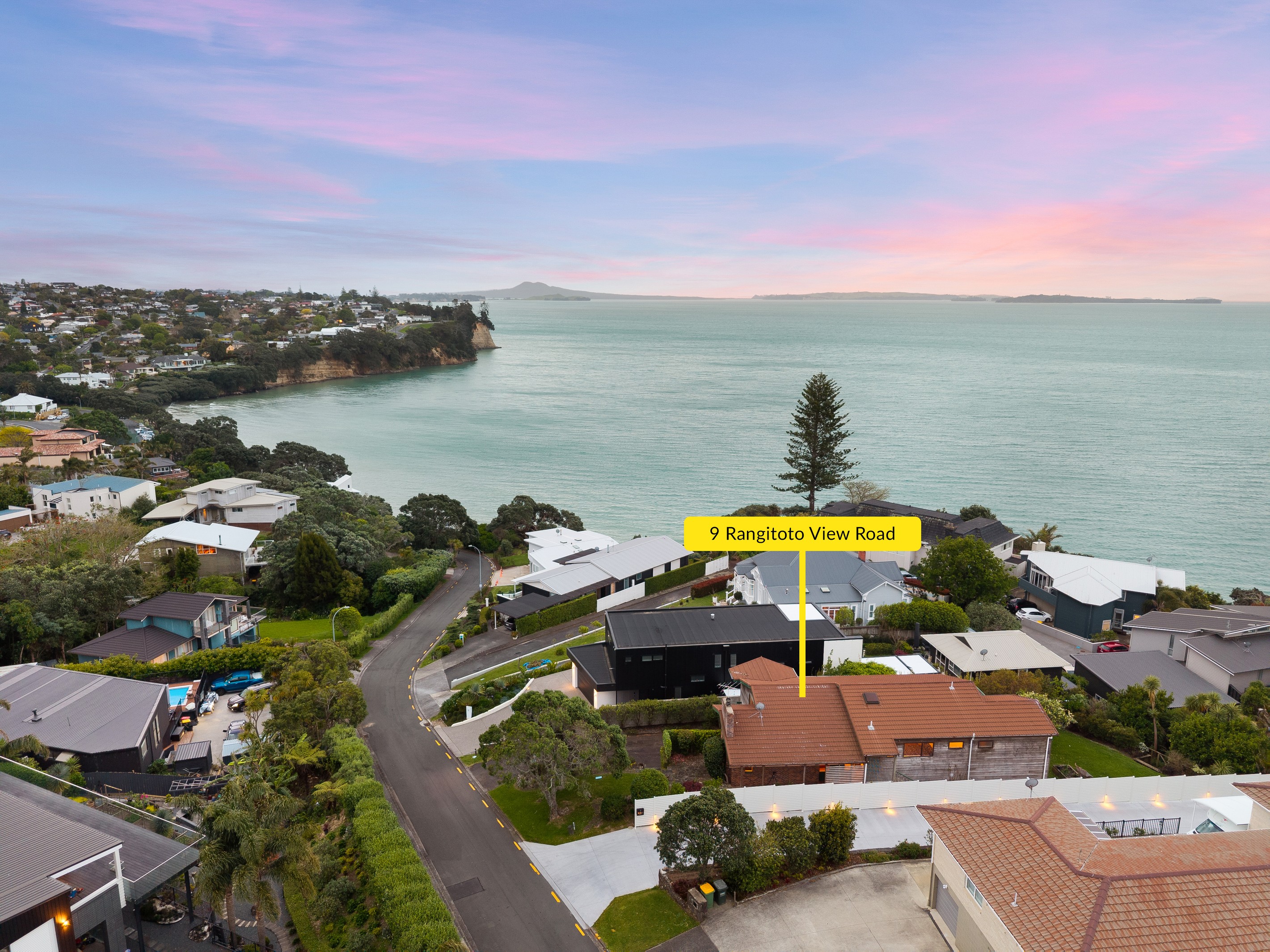 9 Rangitoto View Road, Cockle Bay, Manukau City