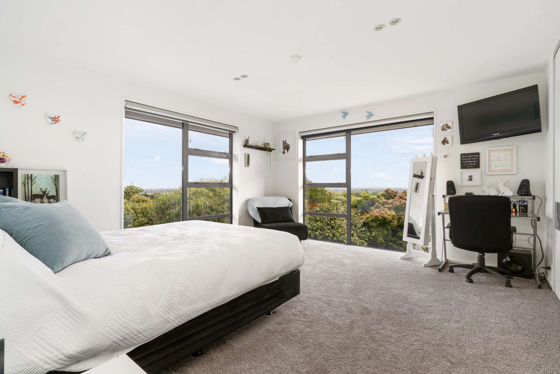 241 Kennedys Bush Road photo 36