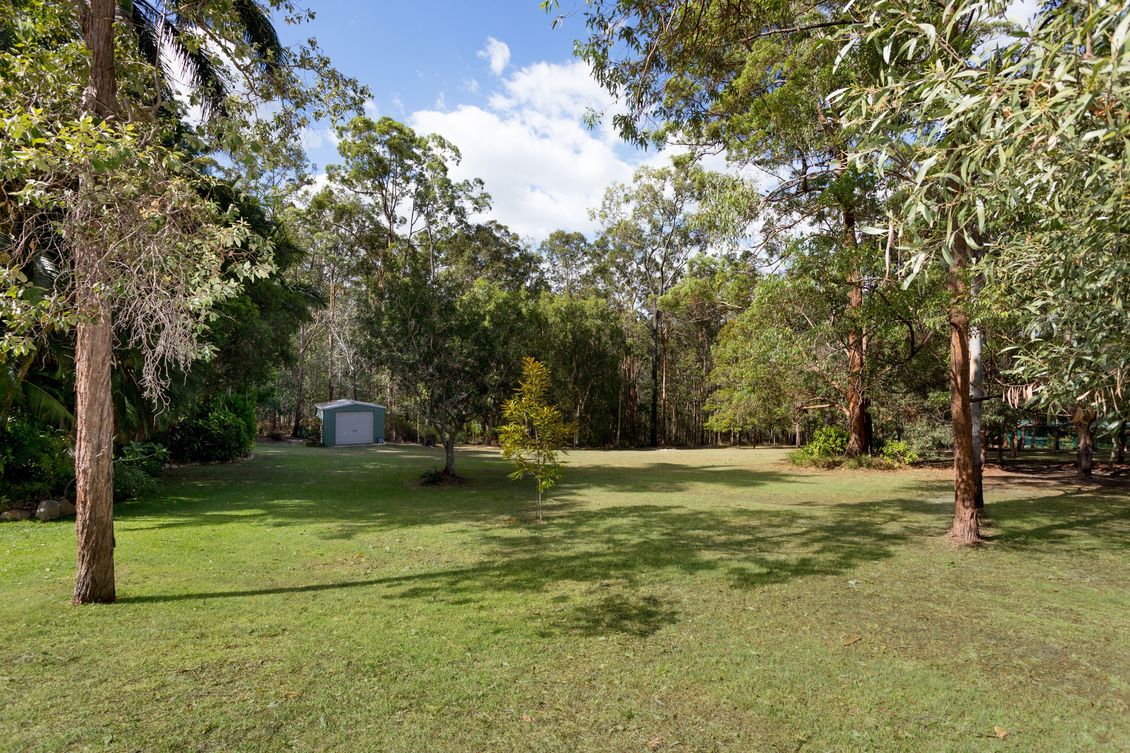 239 Church Road, Eatons Hill, QLD 4037