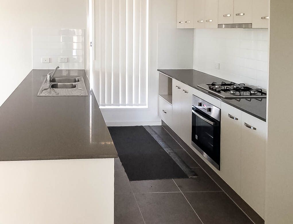 18 Pendragon Street, Raceview, QLD 4305