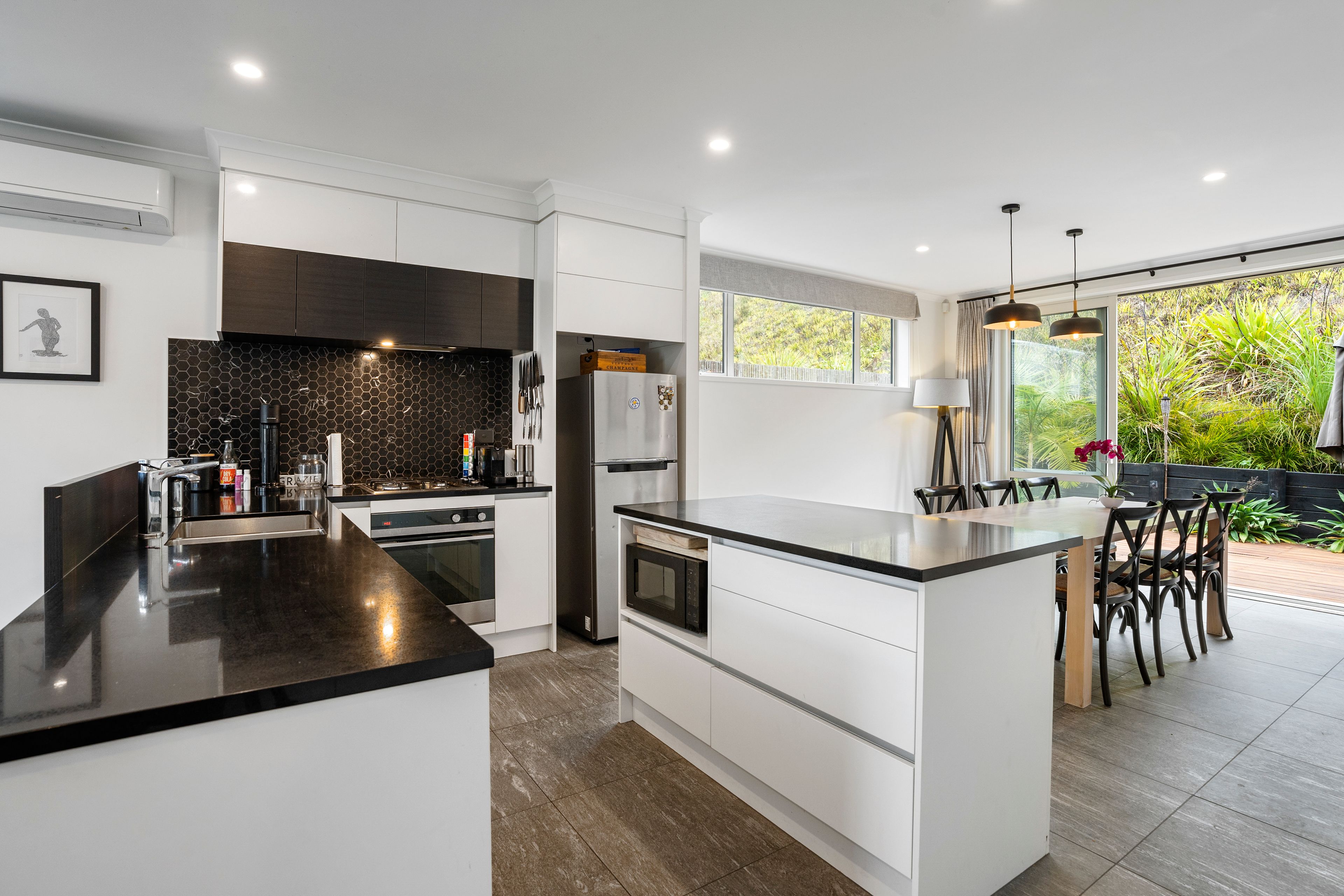 29 Sanremo Lane, Stanmore Bay, Rodney