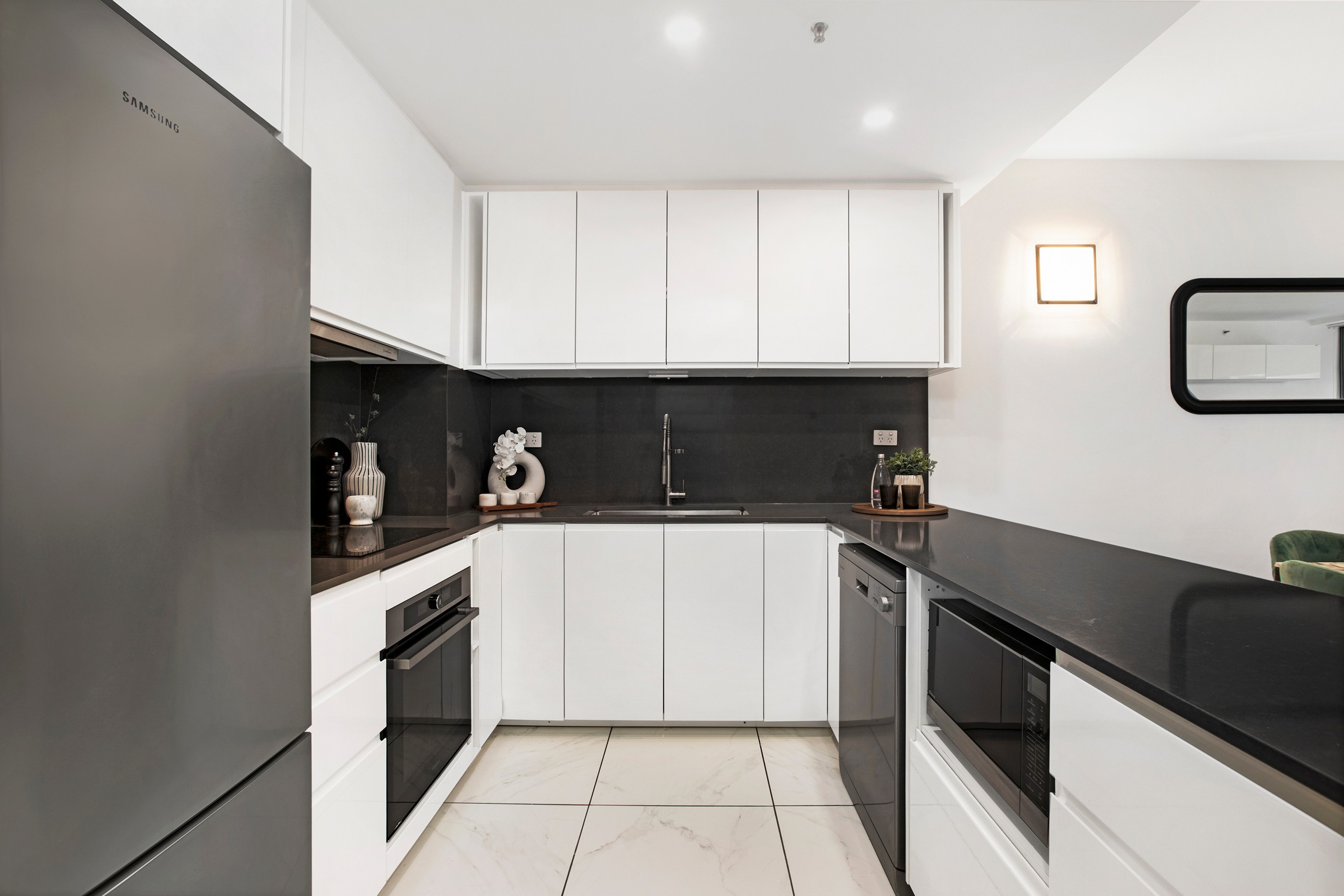 21/137 Bathurst Street, Sydney, NSW 2000