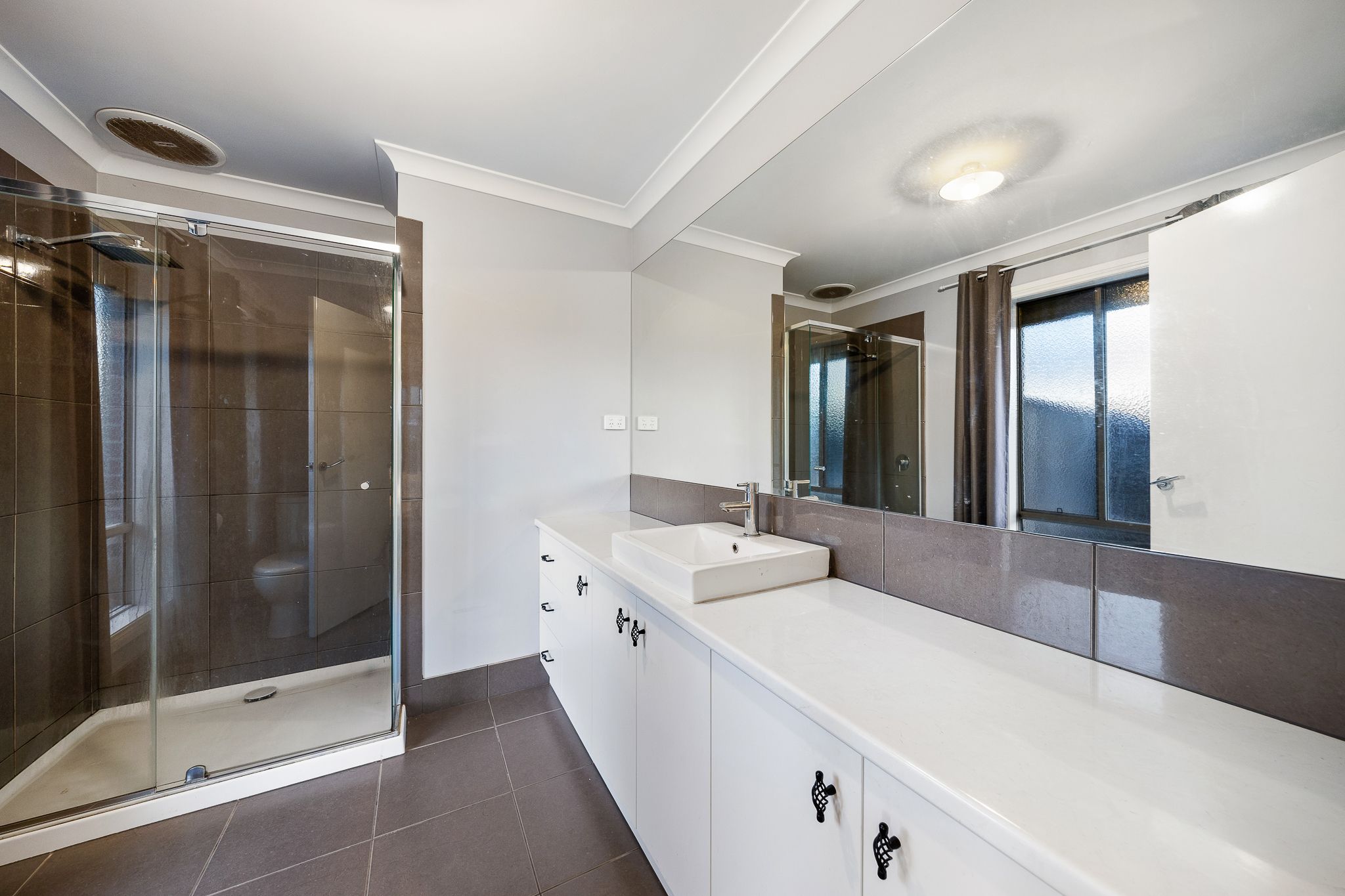 21 Hollywell Road, Clyde North, VIC 3978