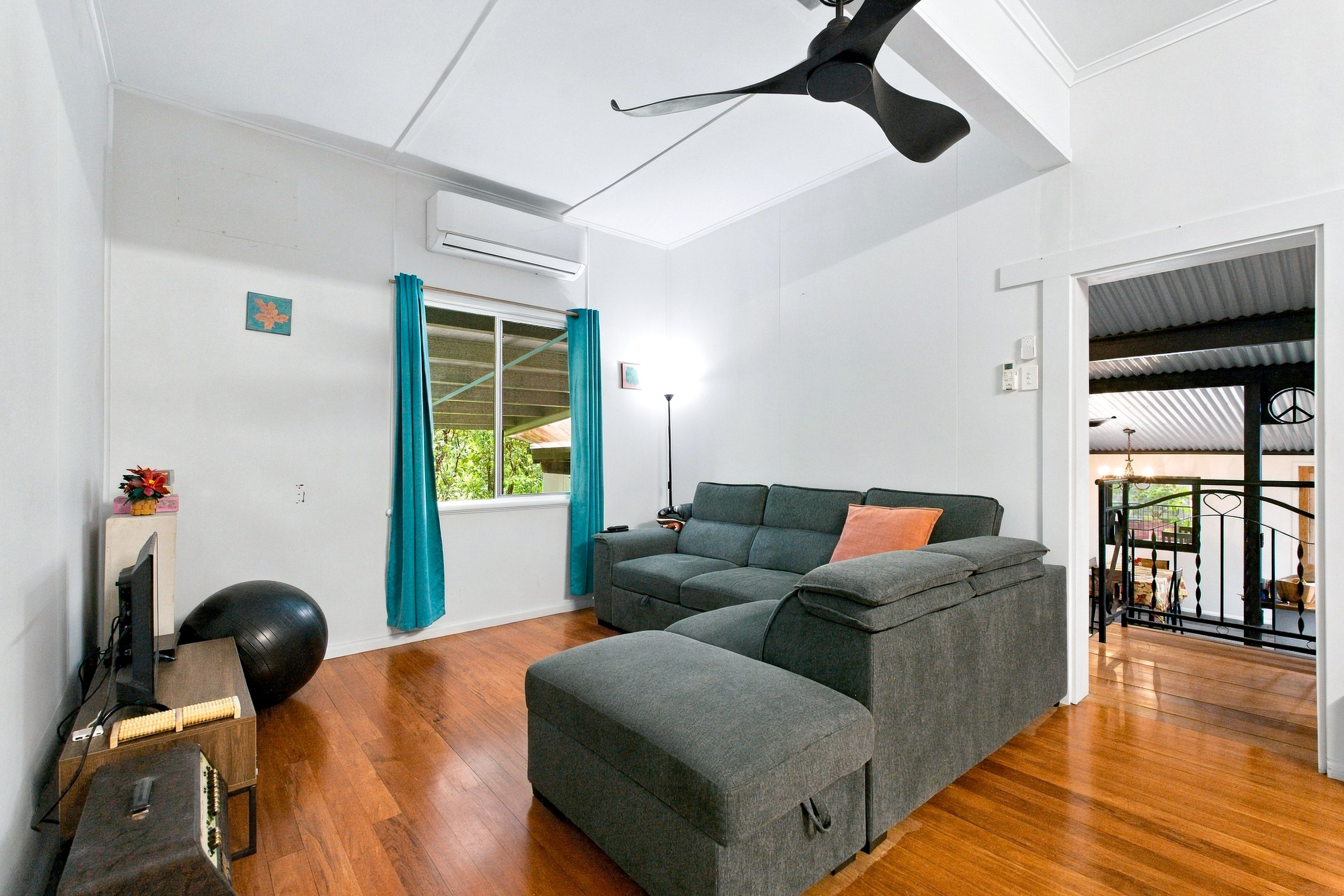 9 Bartle Street — photo 5 of 30