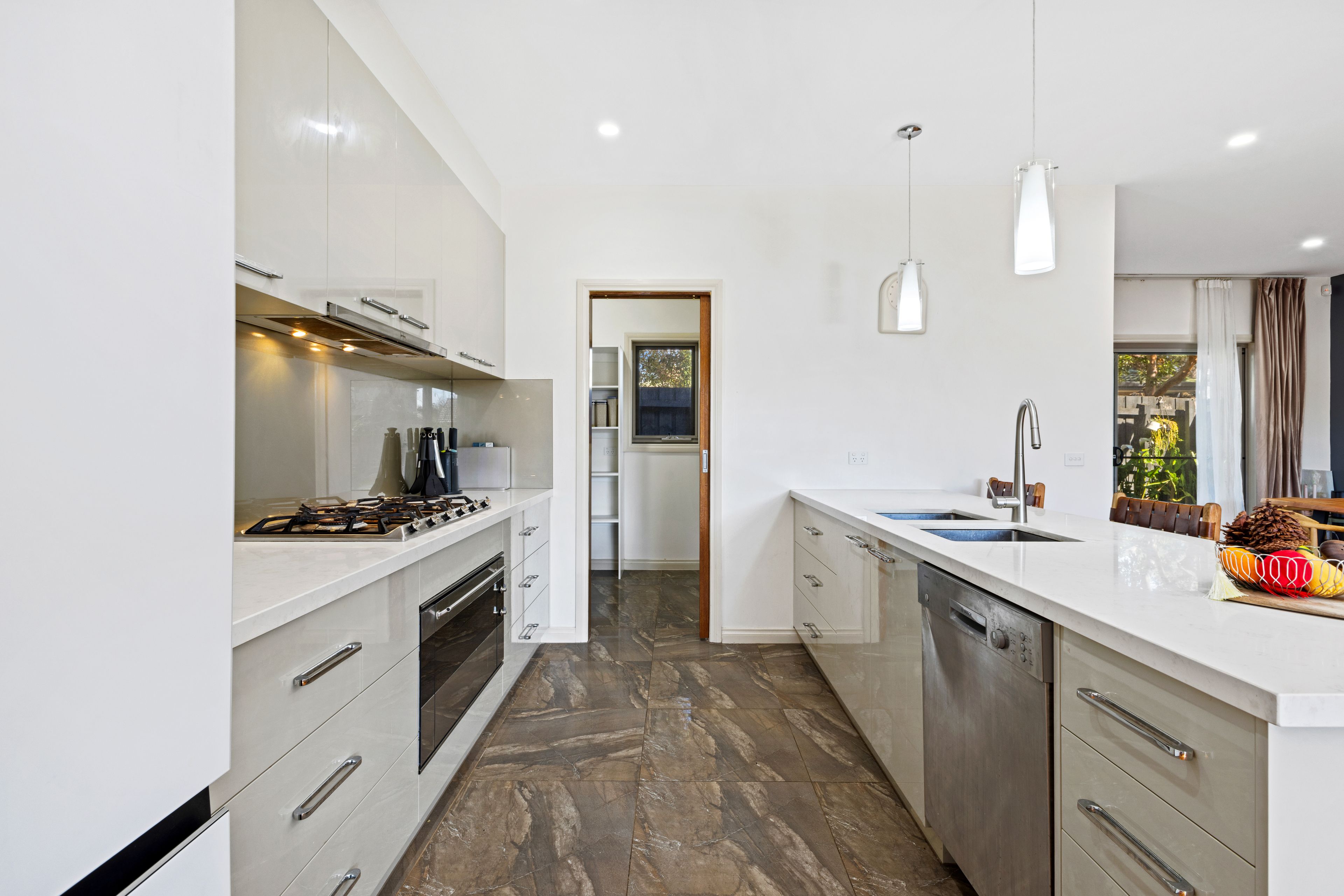 41 Fraser Street — photo 5 of 15