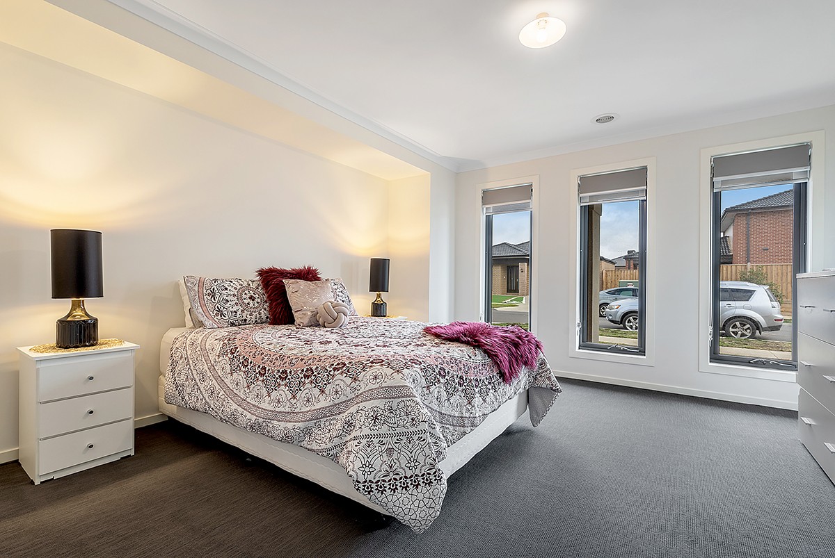 18 Fenwick Parade, Mickleham, VIC 3064