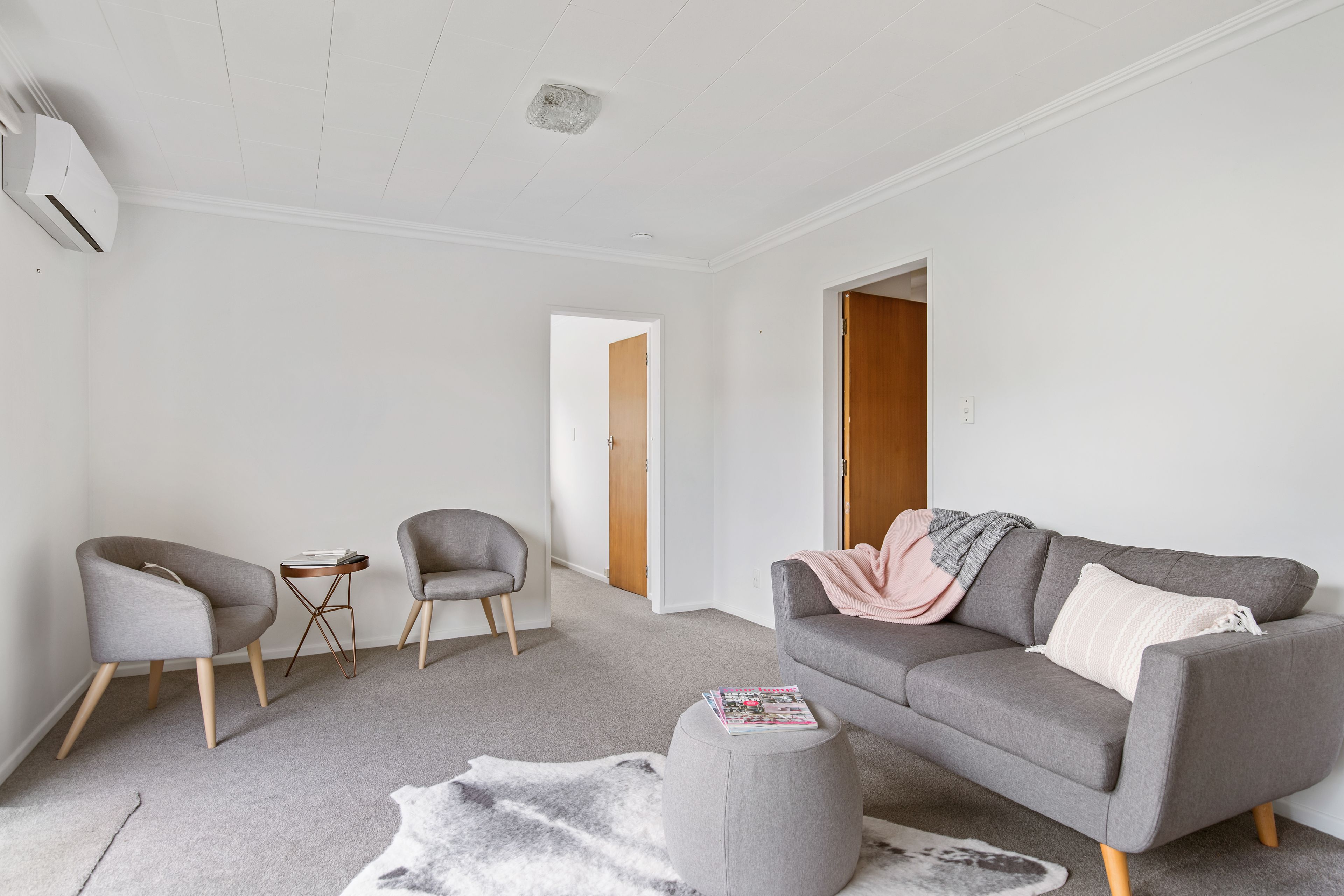 4/13 Linden Avenue, Tawa, Wellington City