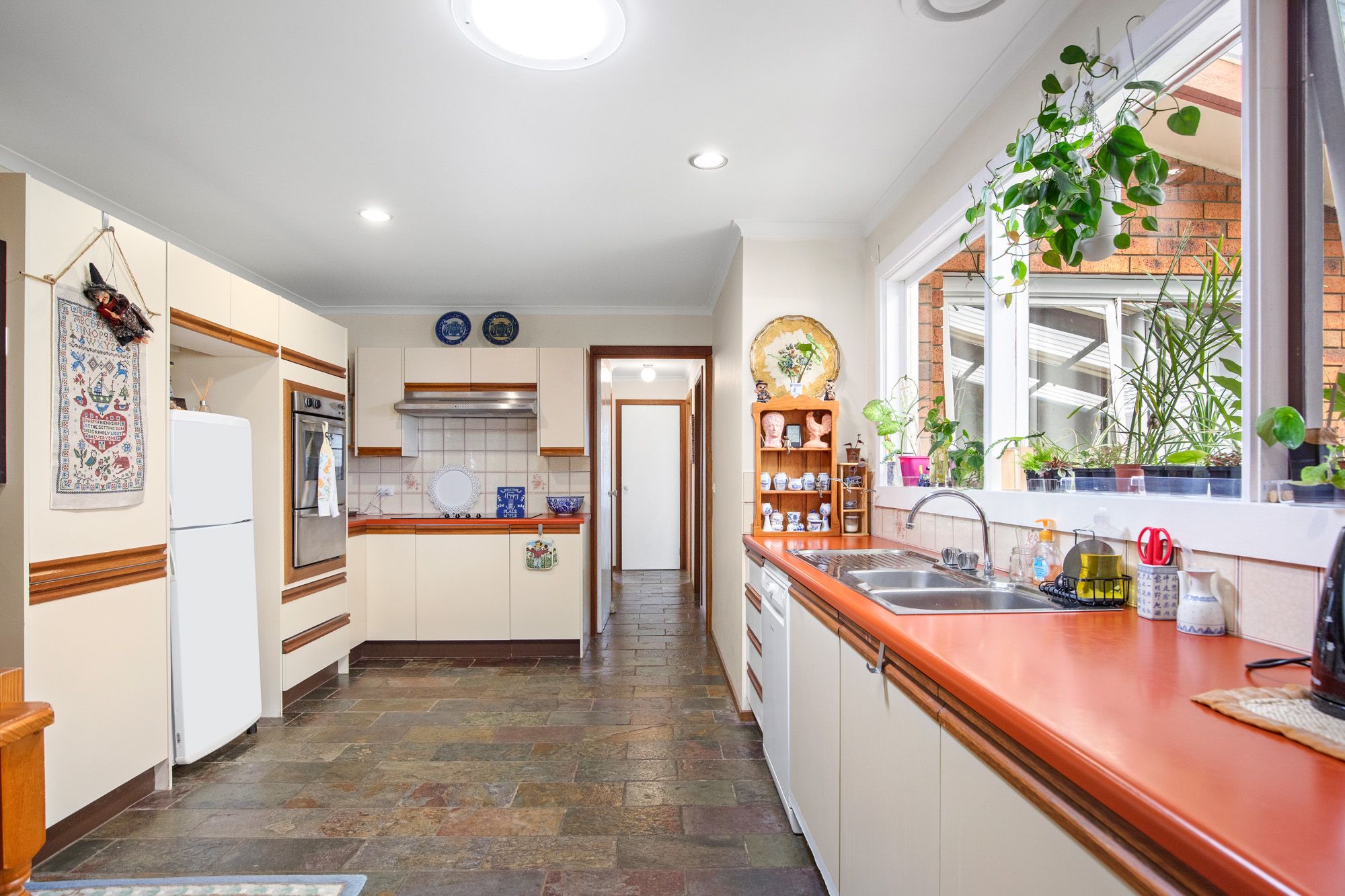 27B Rowes Road, Werribee, VIC 3030