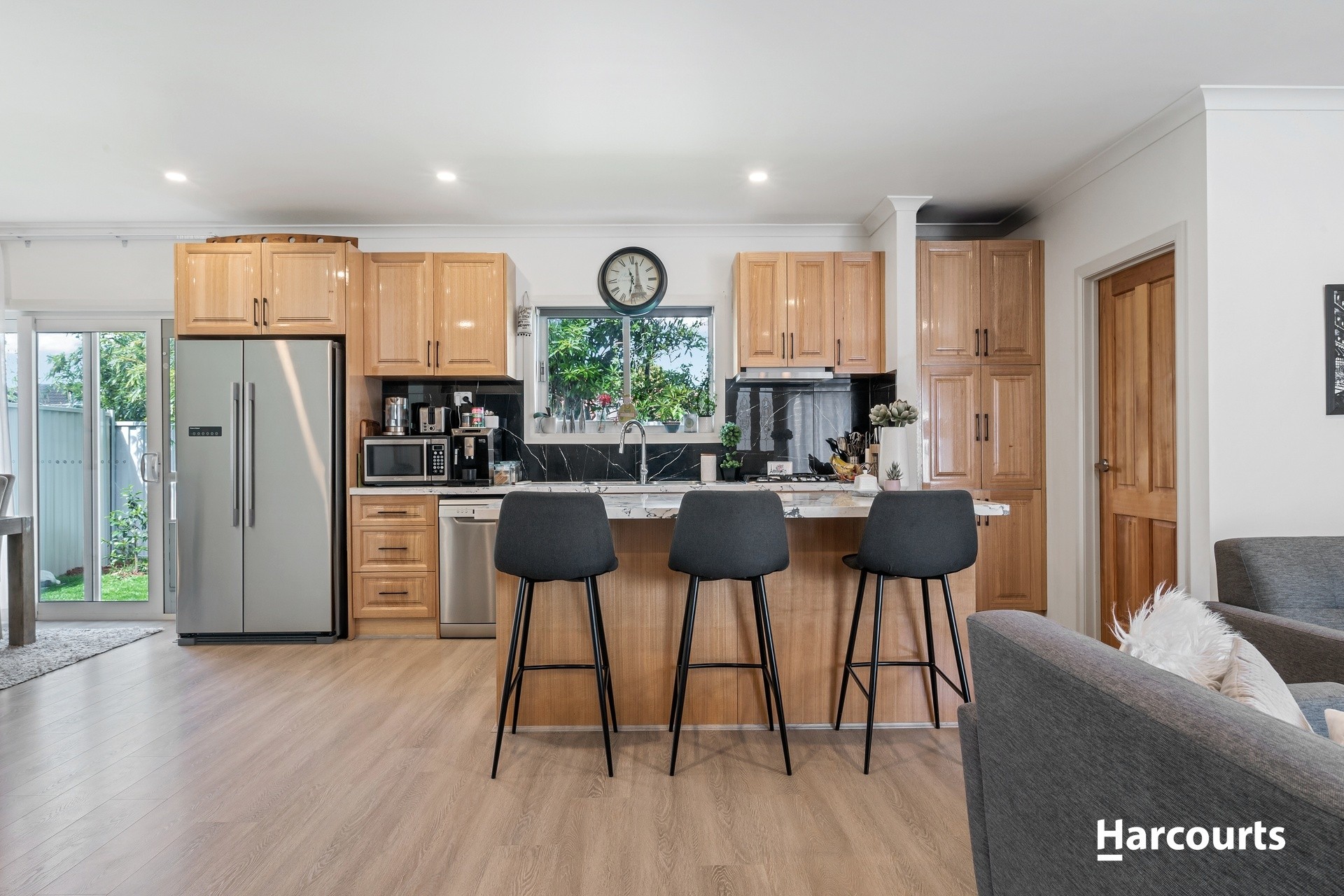 2/14 Diosma Drive, Glen Waverley, VIC 3150