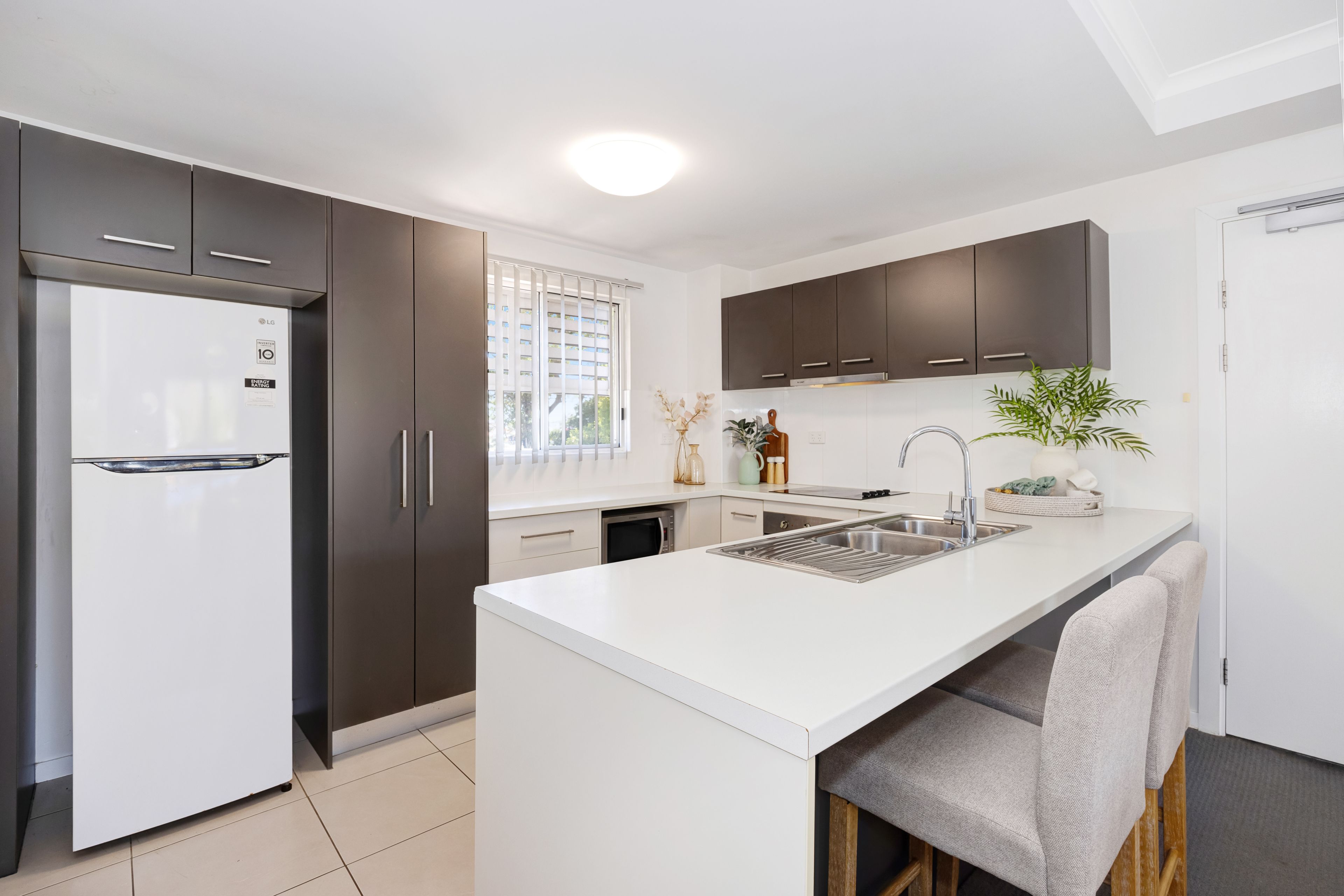 206/38 Gregory Street — photo 3 of 13