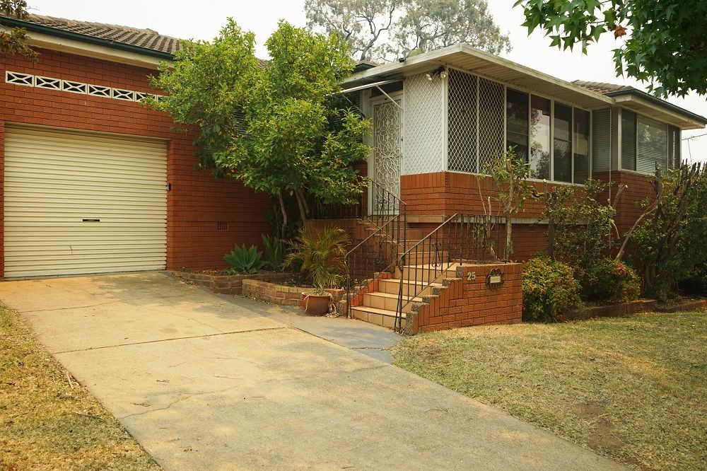 25 Bottlebrush Avenue, Bradbury, NSW 2560