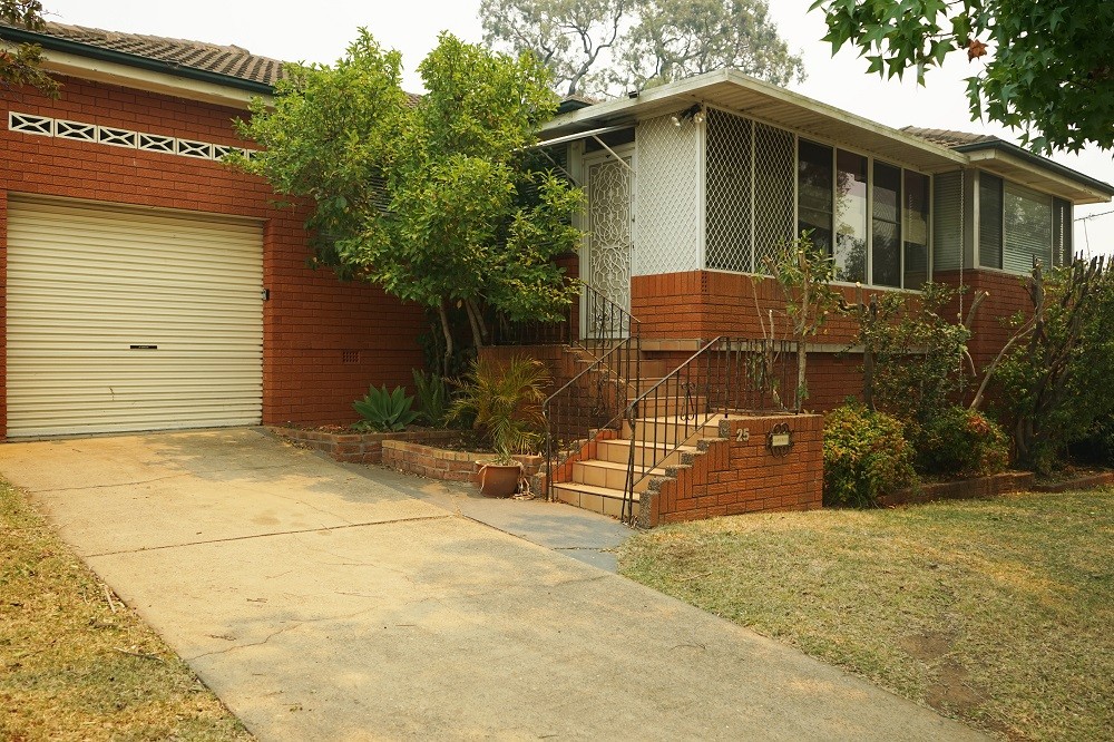 25 Bottlebrush Avenue, Bradbury, NSW 2560