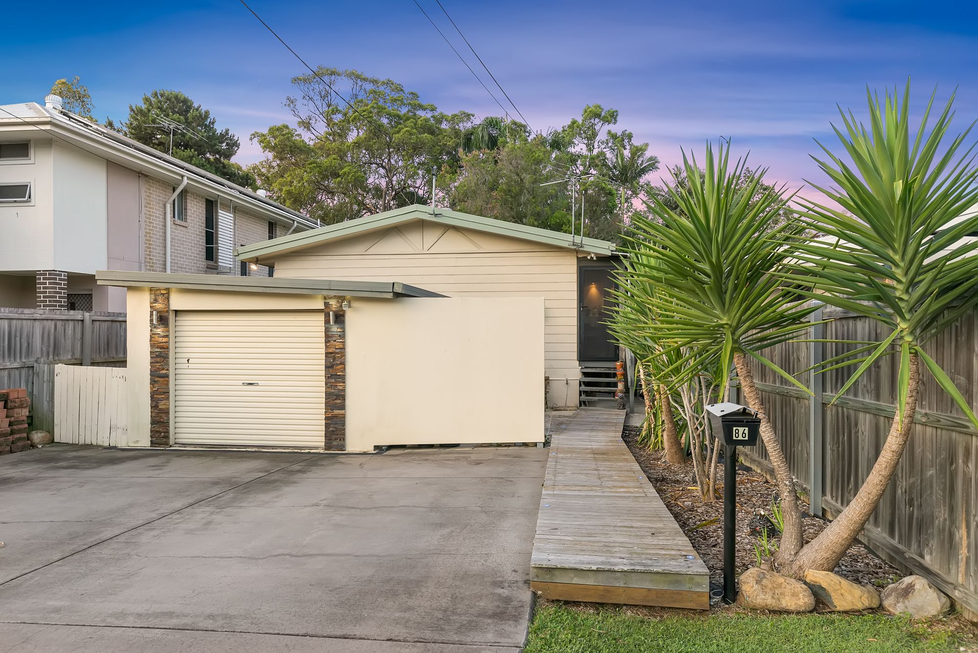 86 London Street, Eight Mile Plains QLD 4113