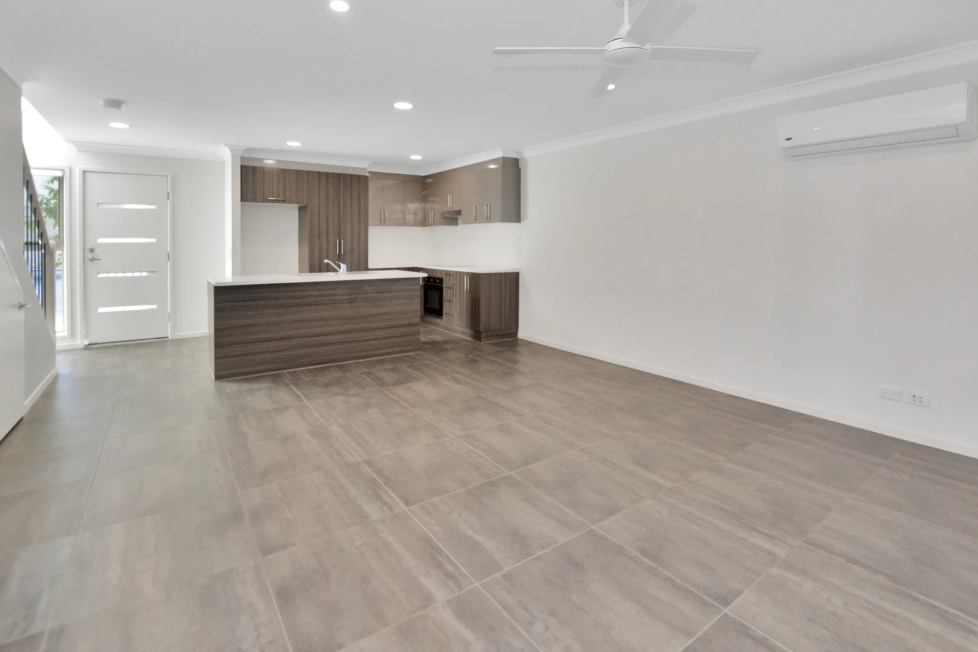 24/70 Willow Road, Redbank Plains, QLD 4301