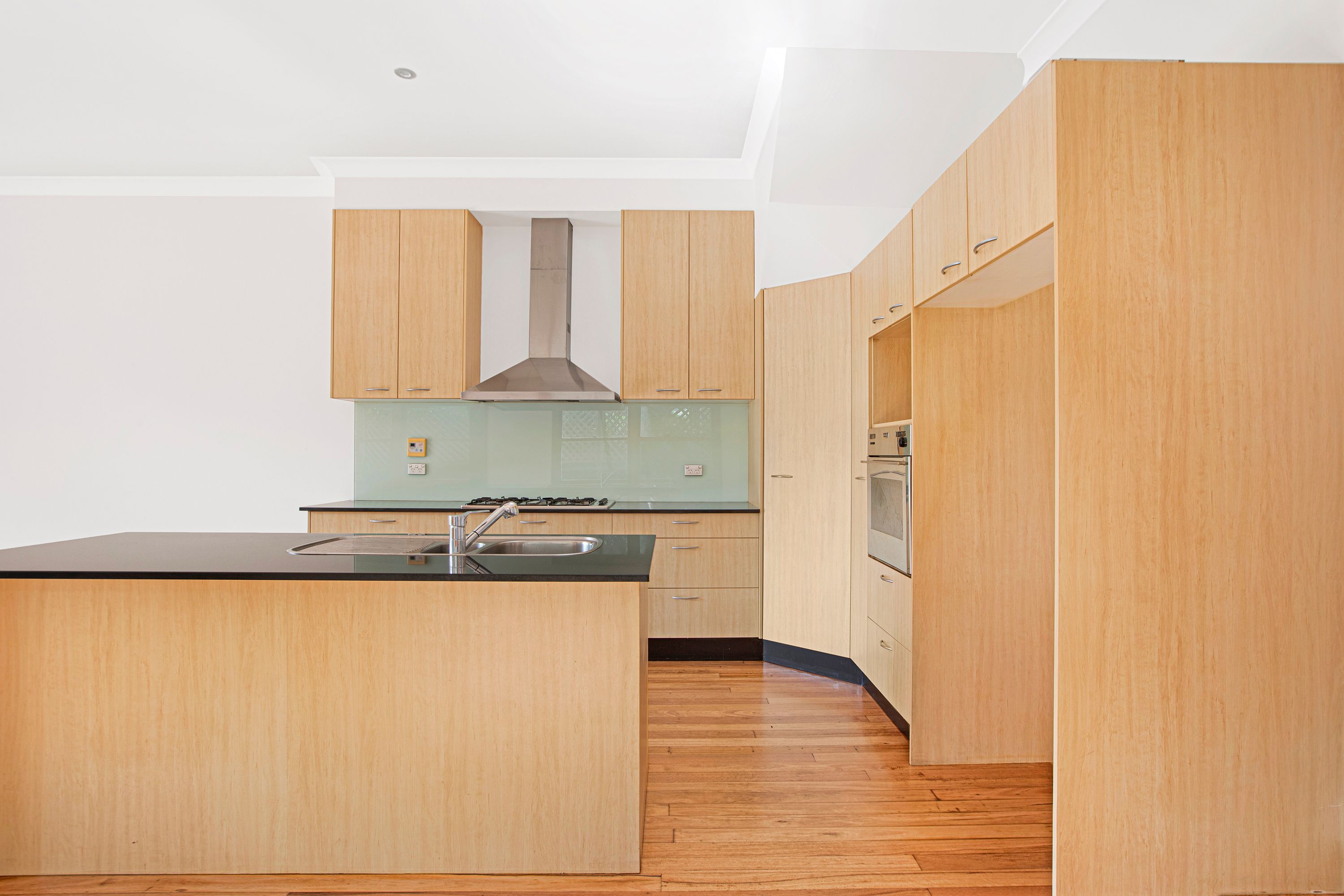 19 Polding Street — photo 6 of 13