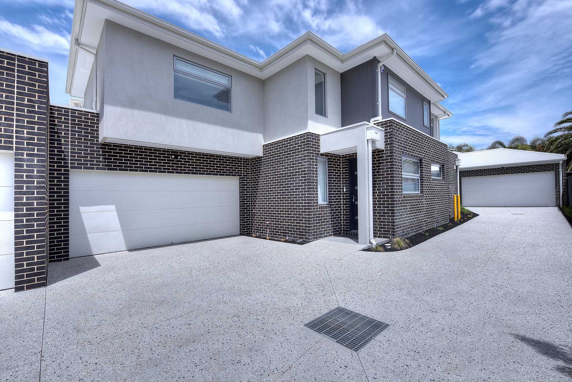 2/142 Lower Dandenong Road — photo from Ray White The Bayside Group