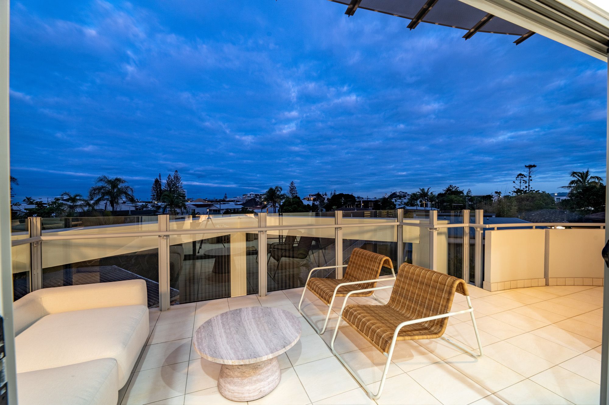 2/44 Tamborine Street — photo 6 of 20