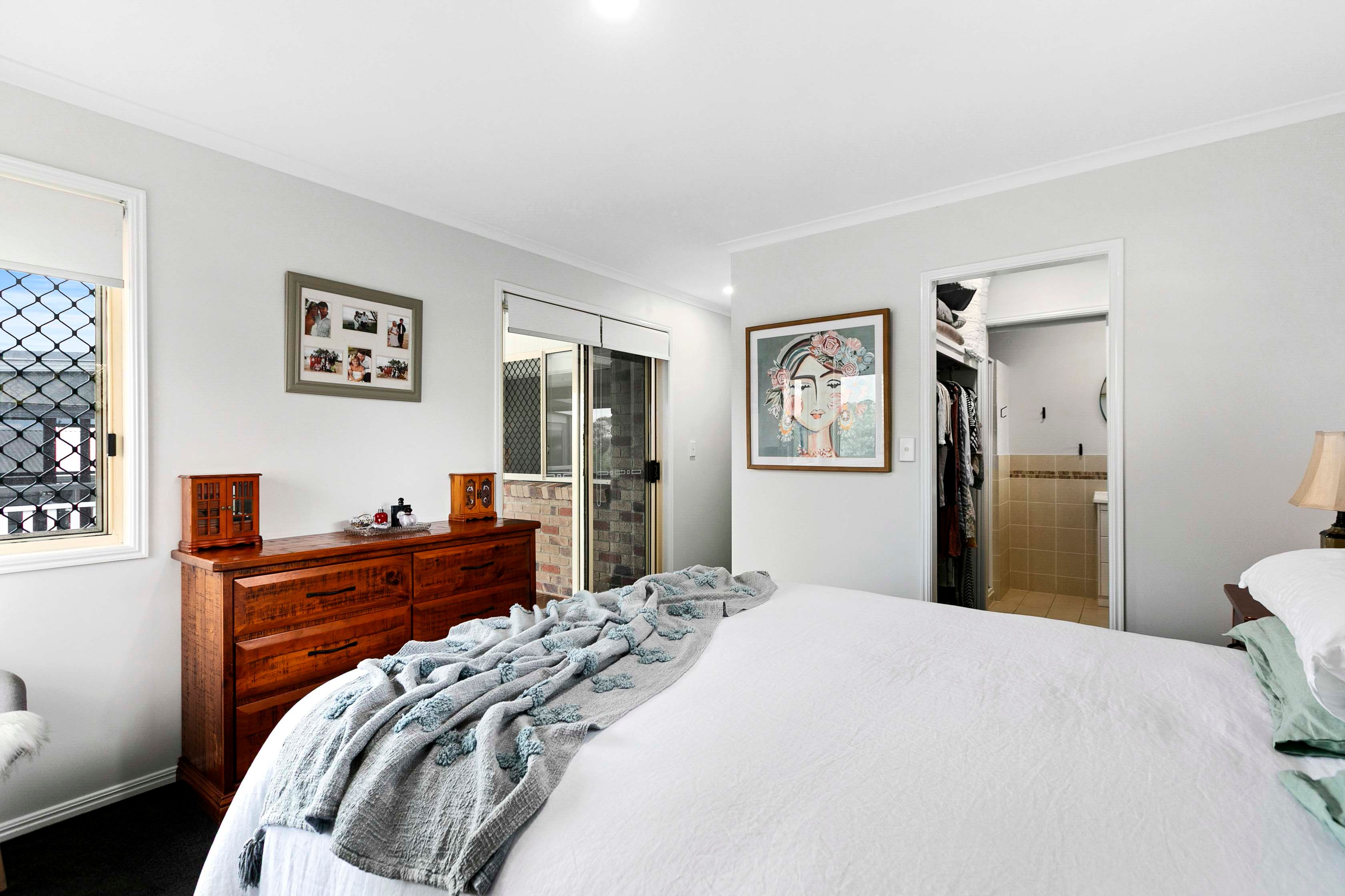 17 Lygon Court — photo 11 of 29