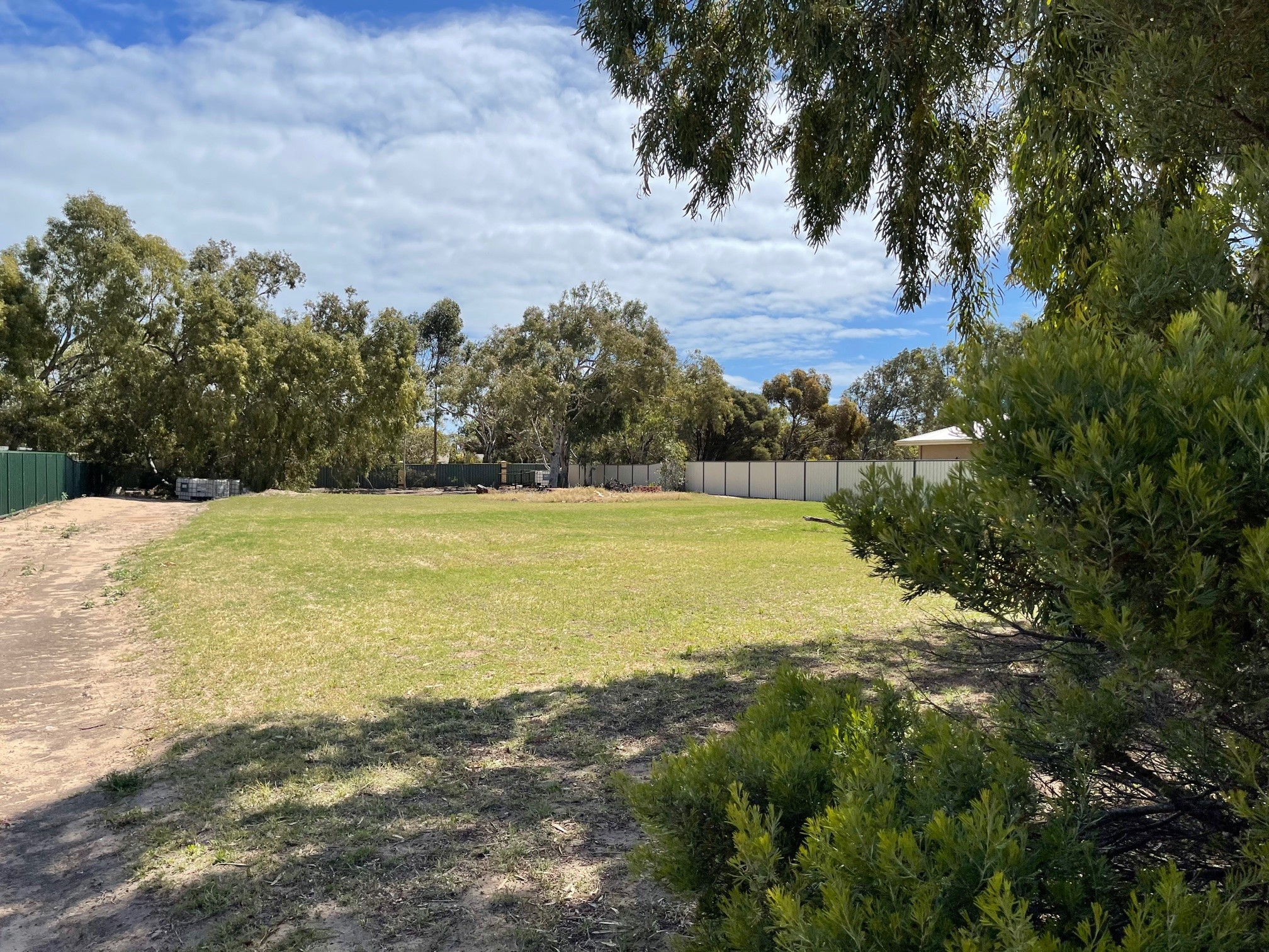 20 Bayliss Road, Dongara, WA 6525