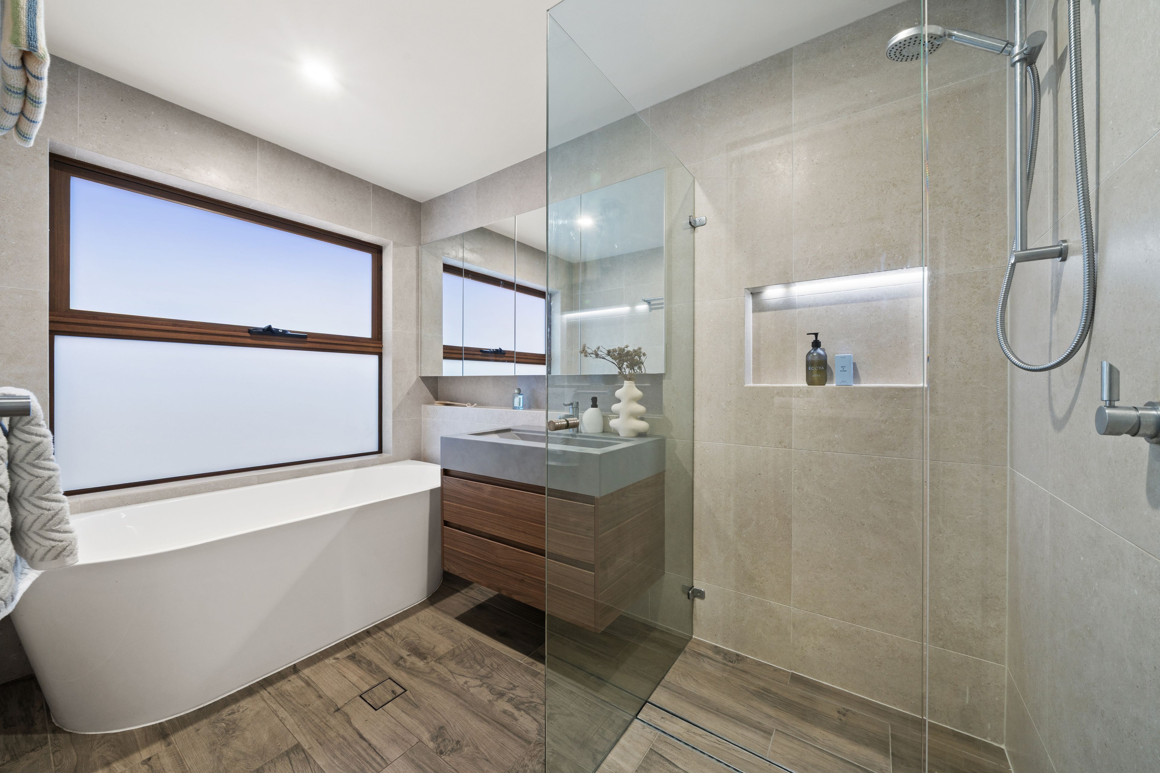 15 Henry Street — photo 13 of 23